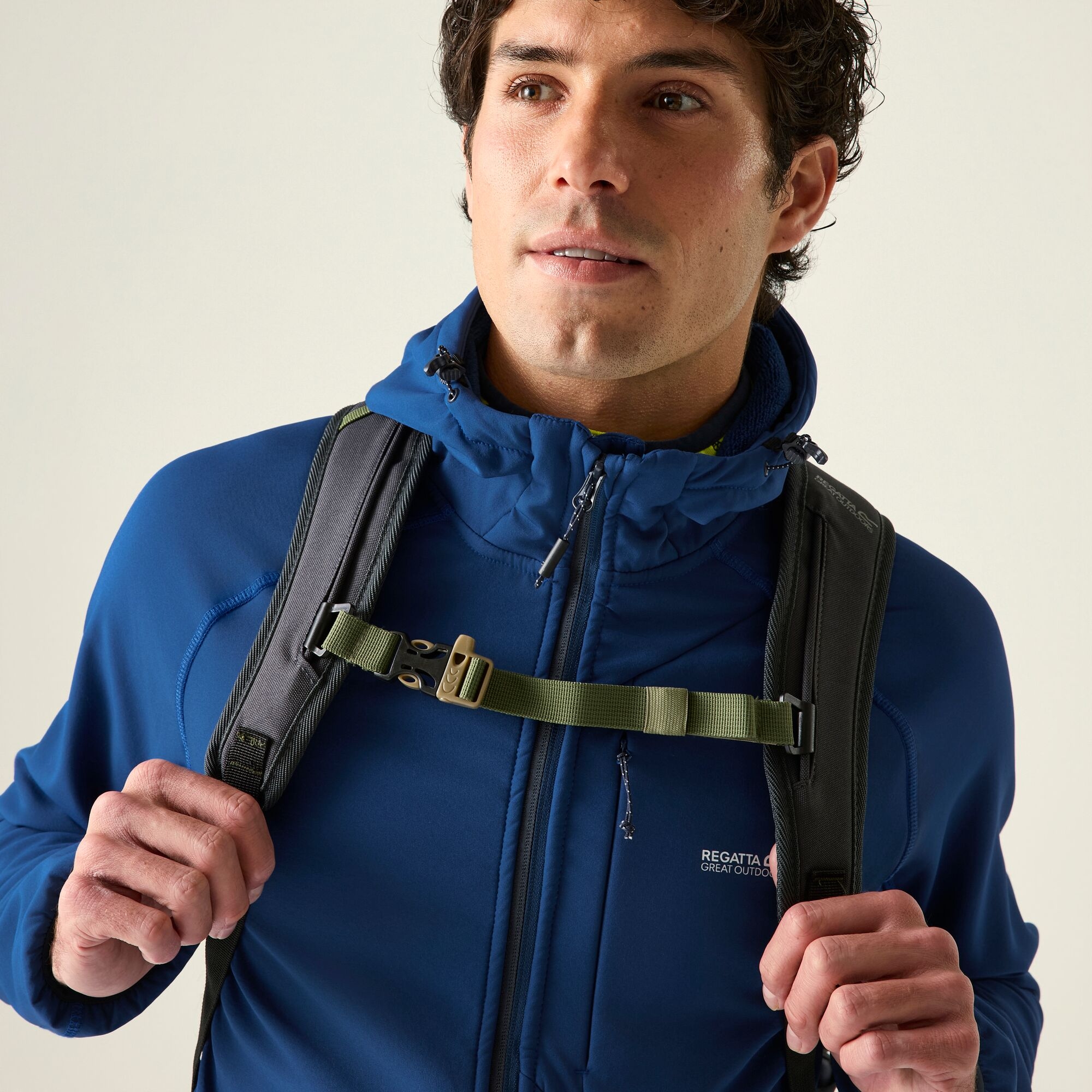 Regatta Men's Ossek Softshell Jacket - Blue Large