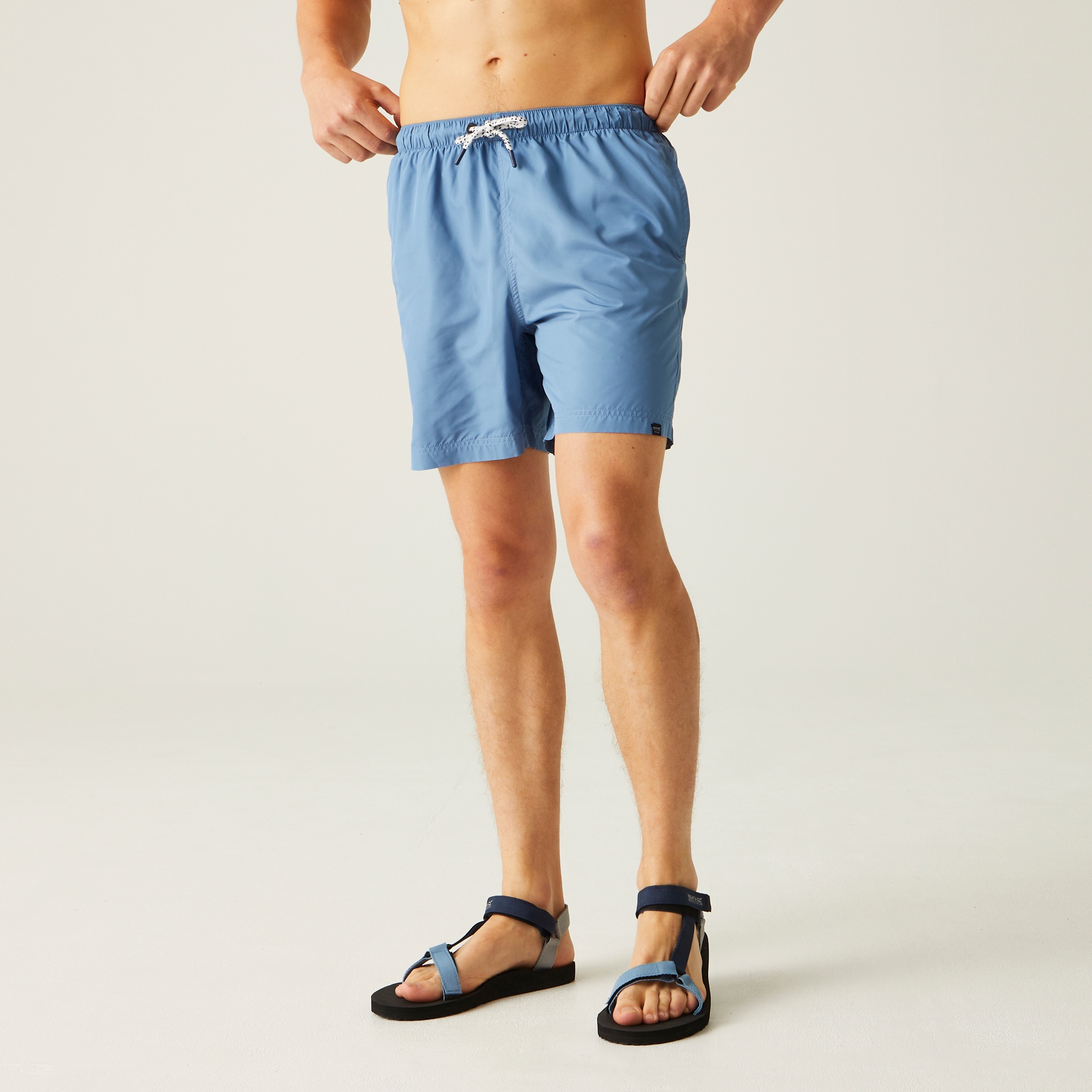 Regatta Mackleyna Swim Shorts Size: L Men's Blue
