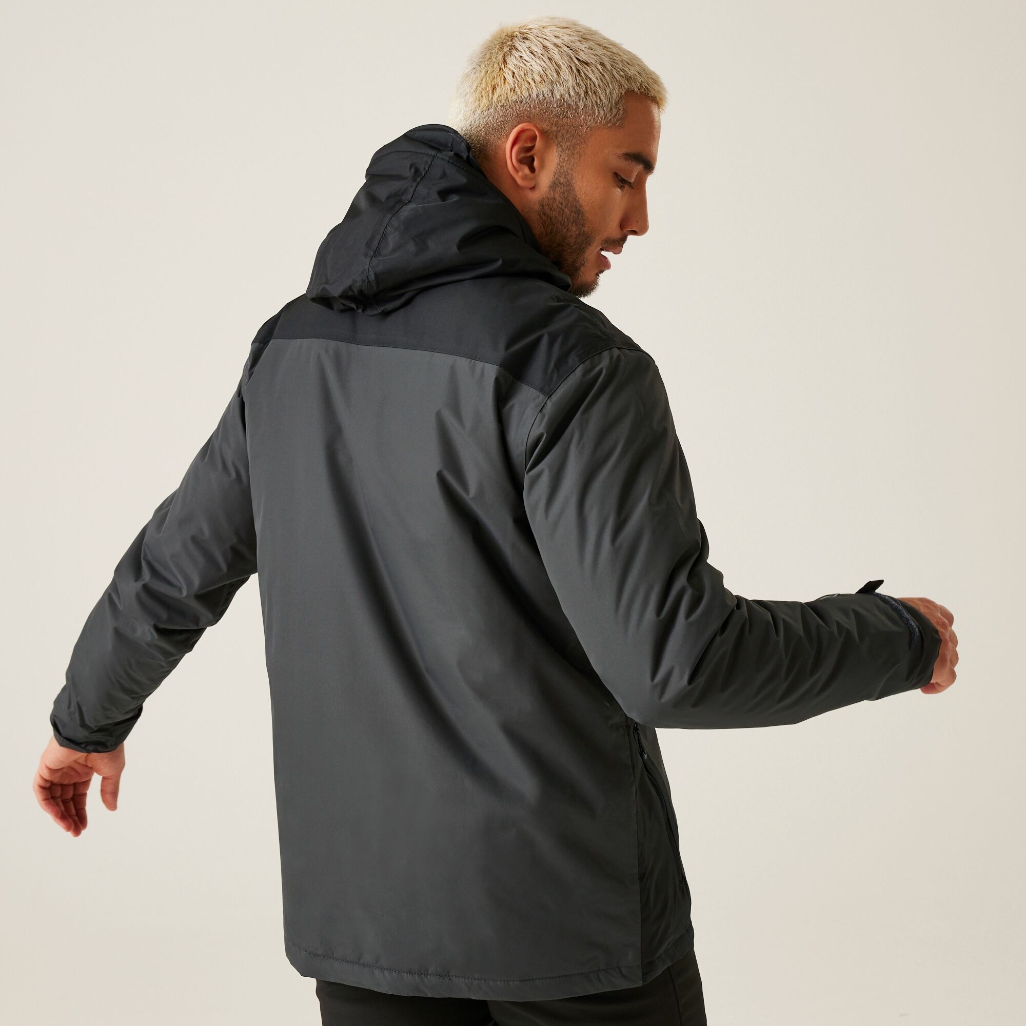 Regatta Męska kurtka przejściowa ocieplana Thornridge II Szaro-czarny