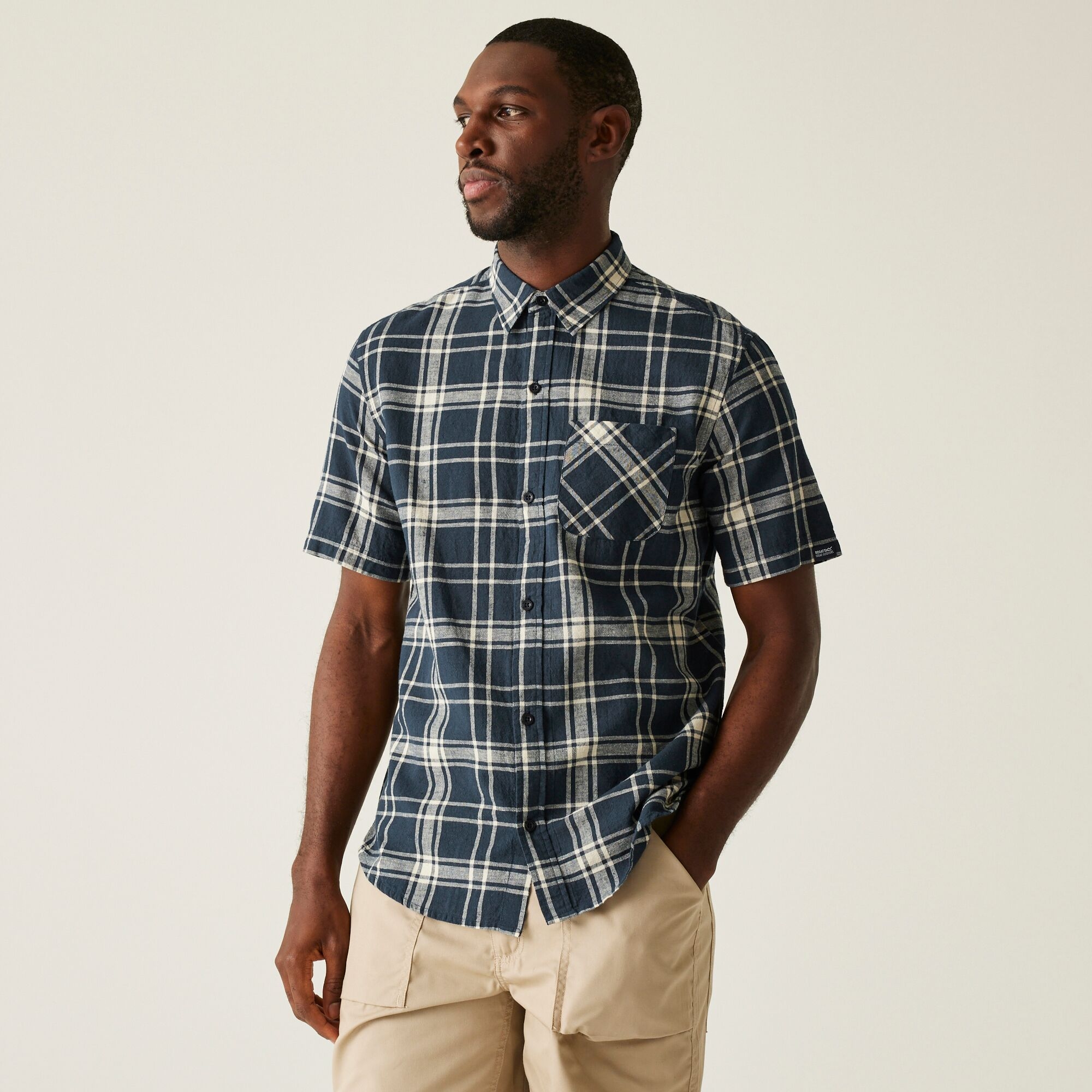 Regatta Loran Short Sleeve Shirt Size: M Men's Blue