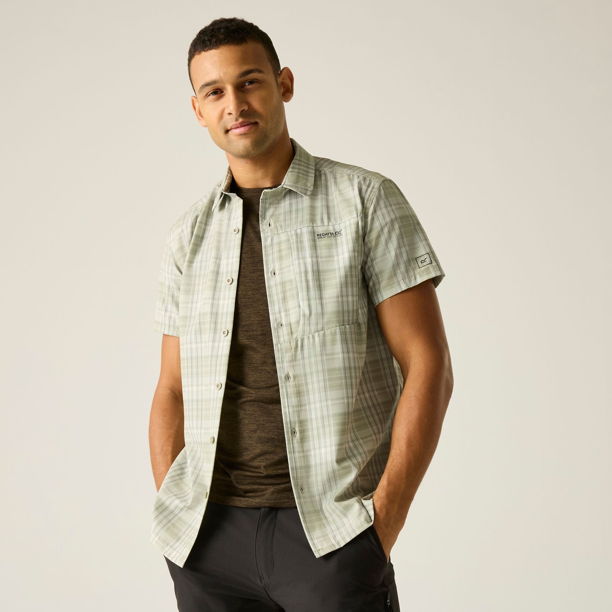 Regatta Koszula męska z krótkim rękawem Travel Light przeciw insektom Zielony