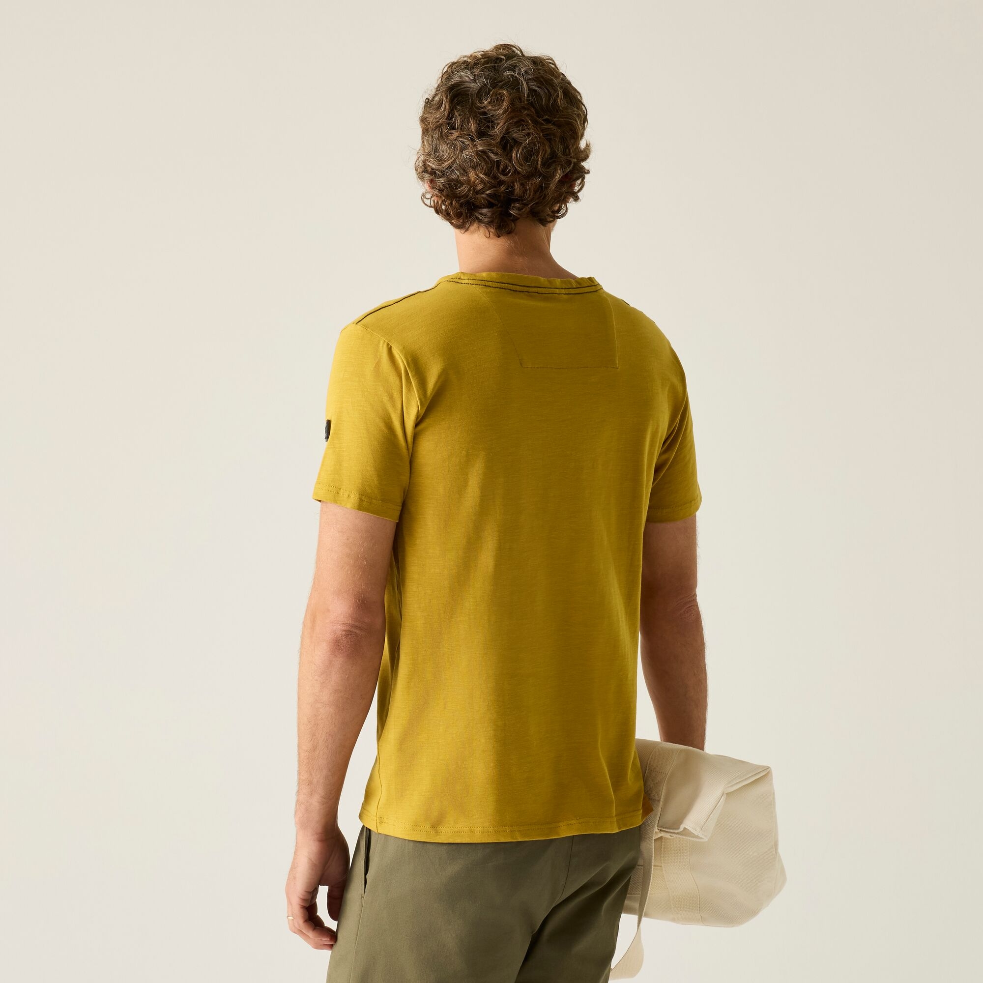 Regatta   Koszulka męska Finlo Brązowy