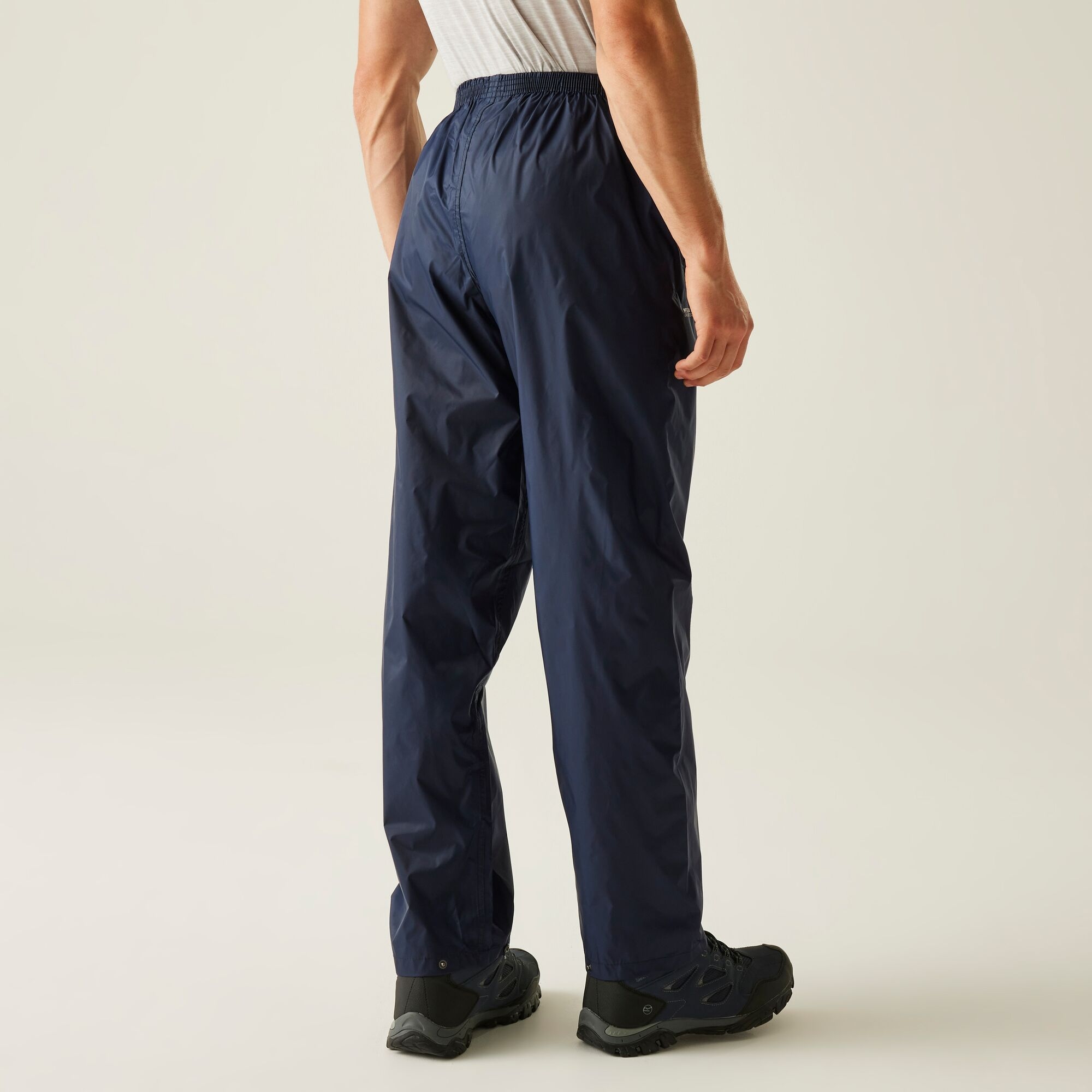 Regatta Spodnie męskie przeciwdeszczowe + worek Pack It Granatowy