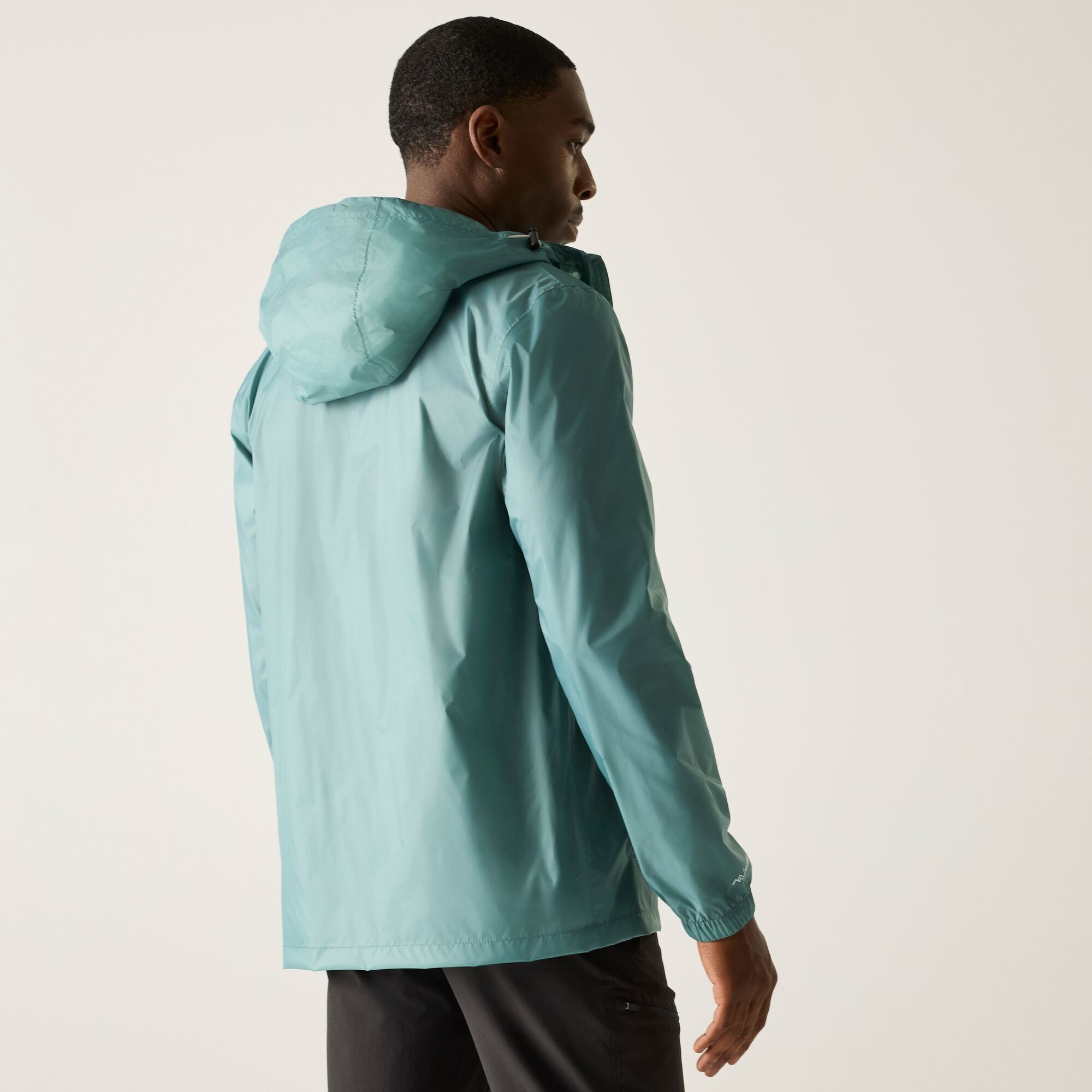 Regatta   Kurtka przeciwdeszczowa męska wiosenna kieszonkowa Pack It III Zielony