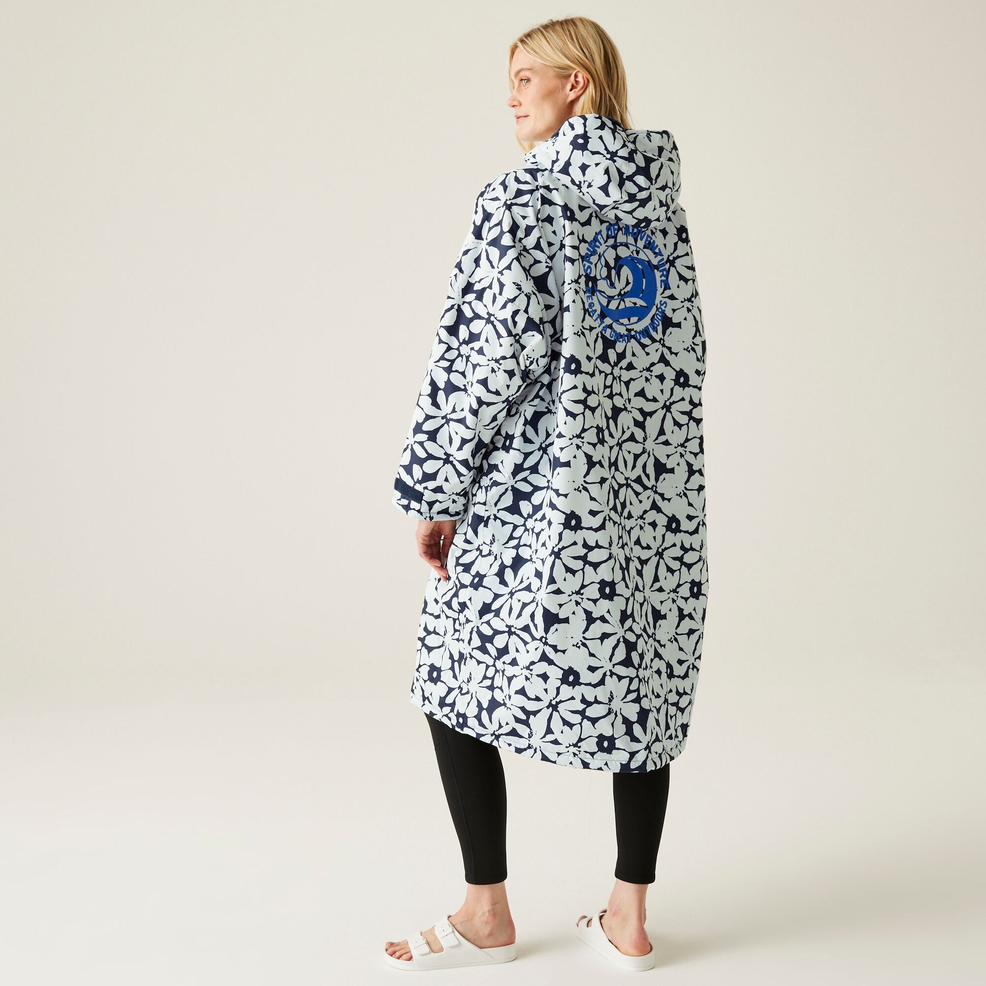 Regatta Unisex Płaszcz Plażowy Wodoodporny Changing Robe Niebieski