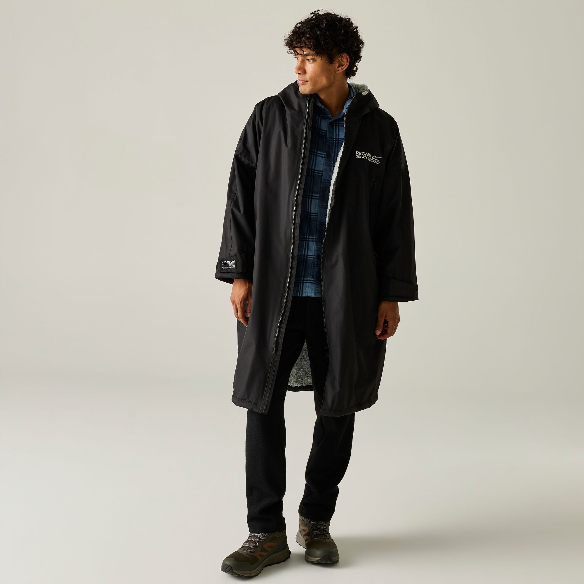 Regatta   Płaszcz do przebierania unisex wodoodporny Changing Robe Czarny
