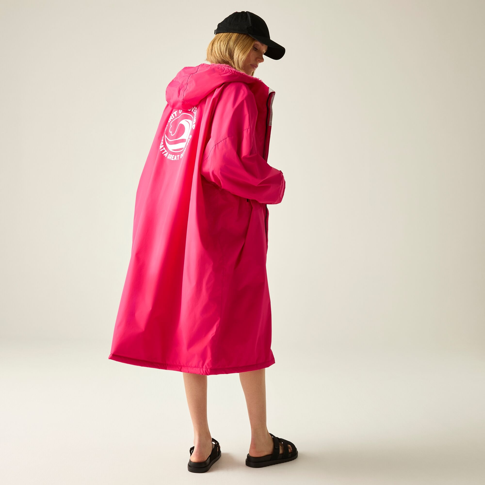 Regatta   Płaszcz do przebierania unisex wodoodporny Changing Robe Różowy