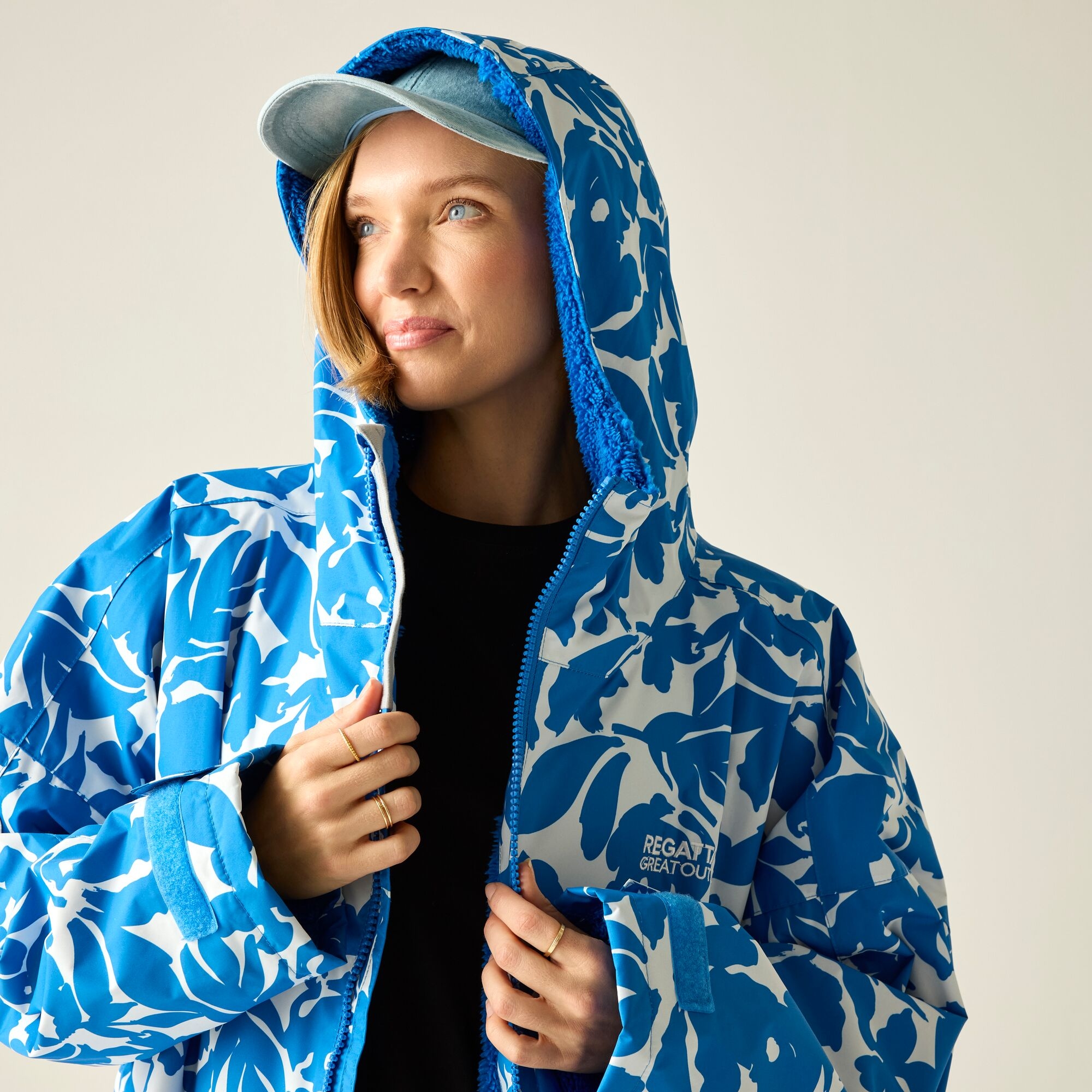 Regatta   Płaszcz do przebierania unisex wodoodporny Changing Robe Niebieski