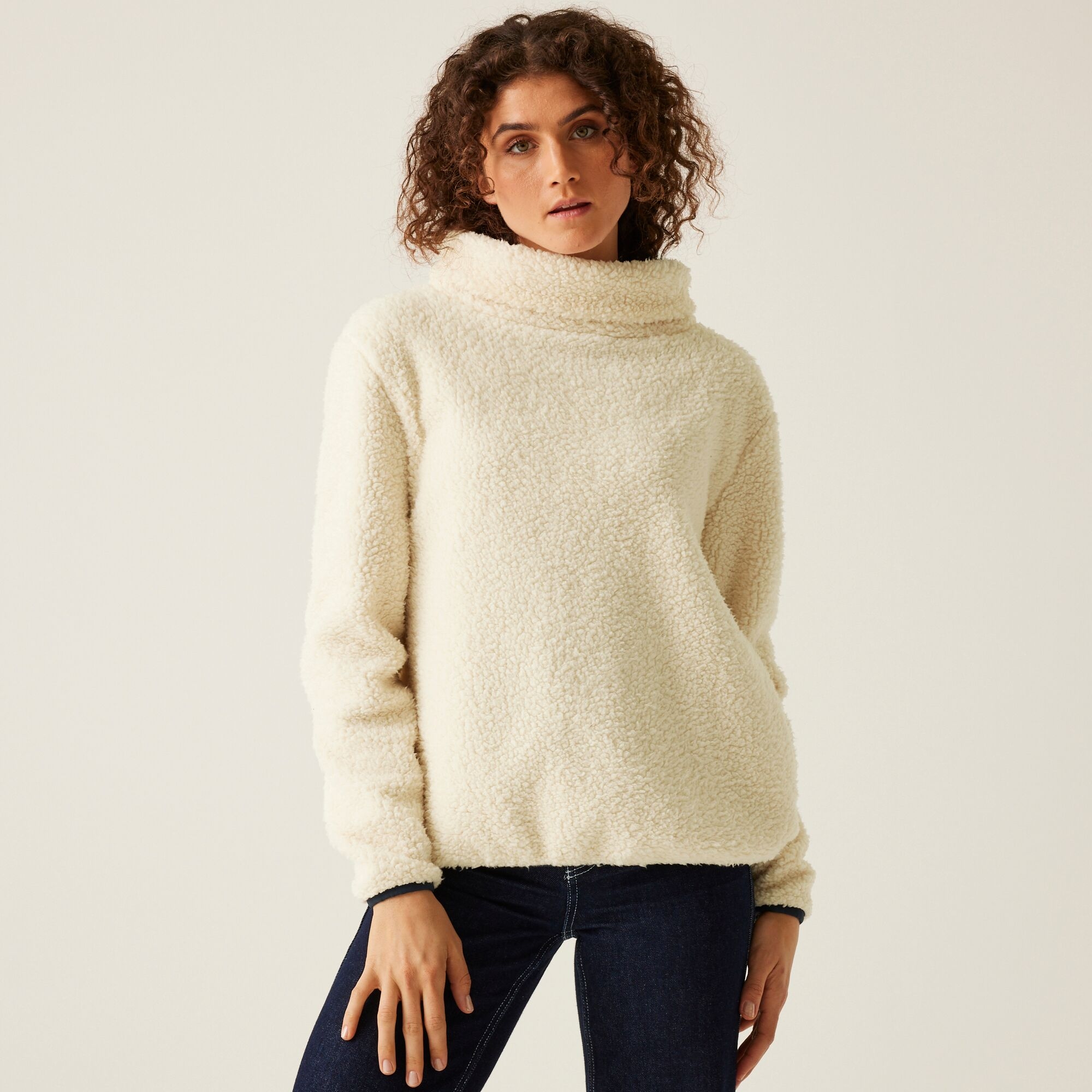 Regatta Women's Stylish Ria Fluffy Fleece Light Vanilla, Size: 14