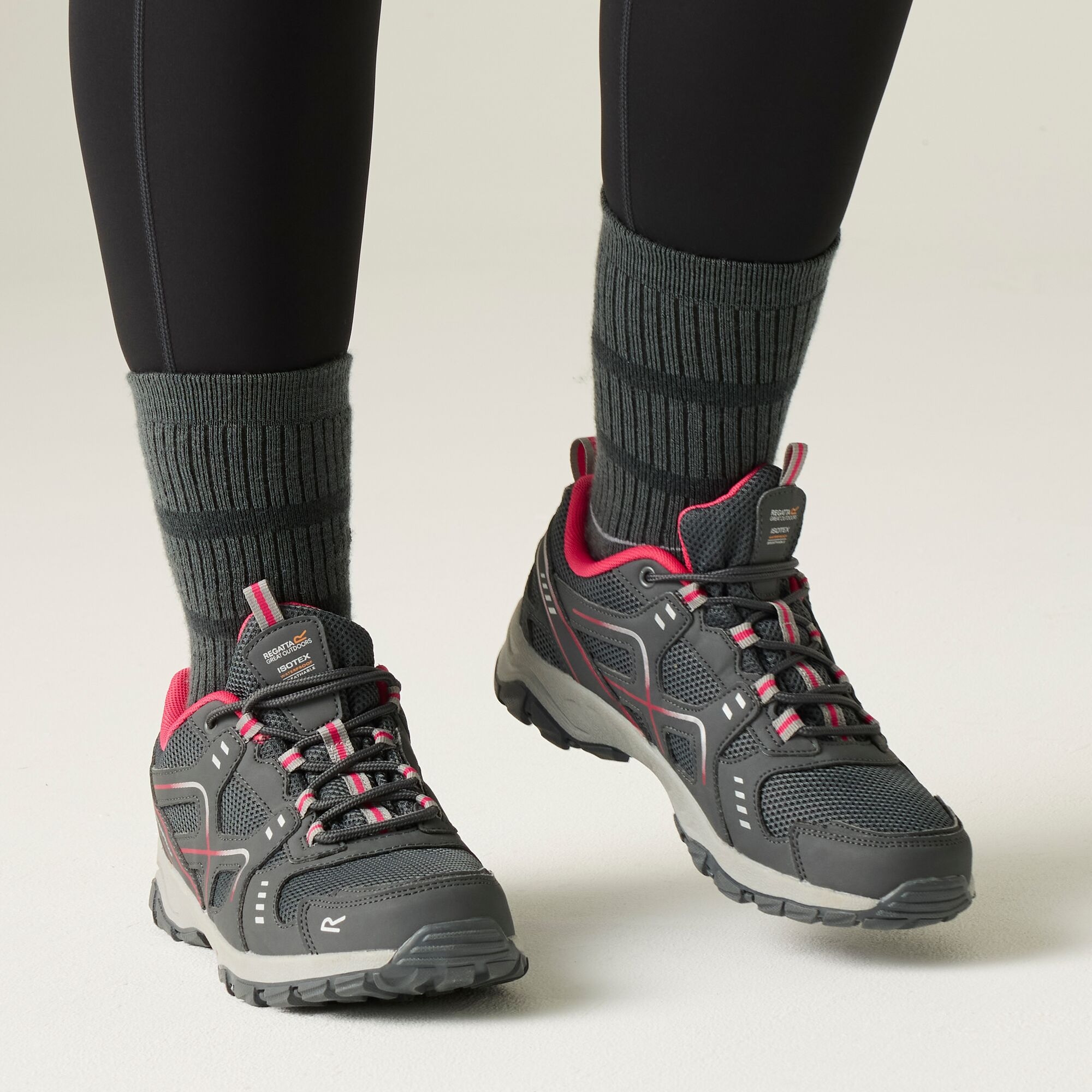 Regatta   Buty damskie sportowe Vendeavour Szary