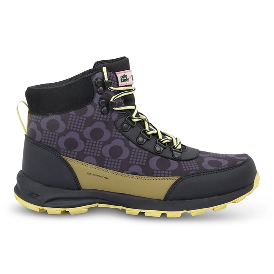 Outdoor footwear sale hot sale