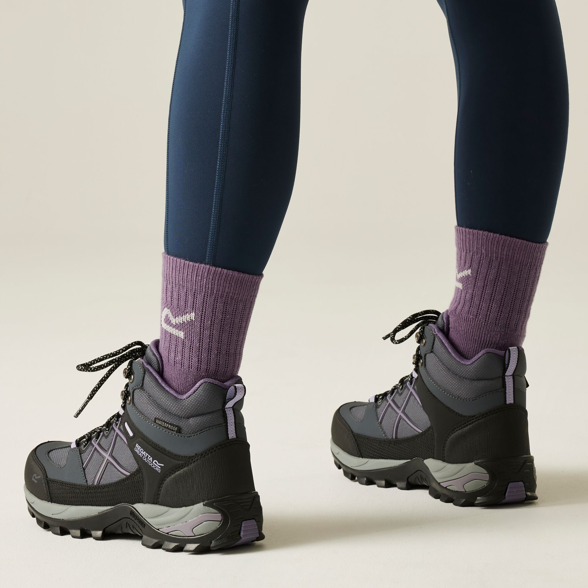 Regatta   Buty damskie trekkingowe z membraną Samaris III Szary