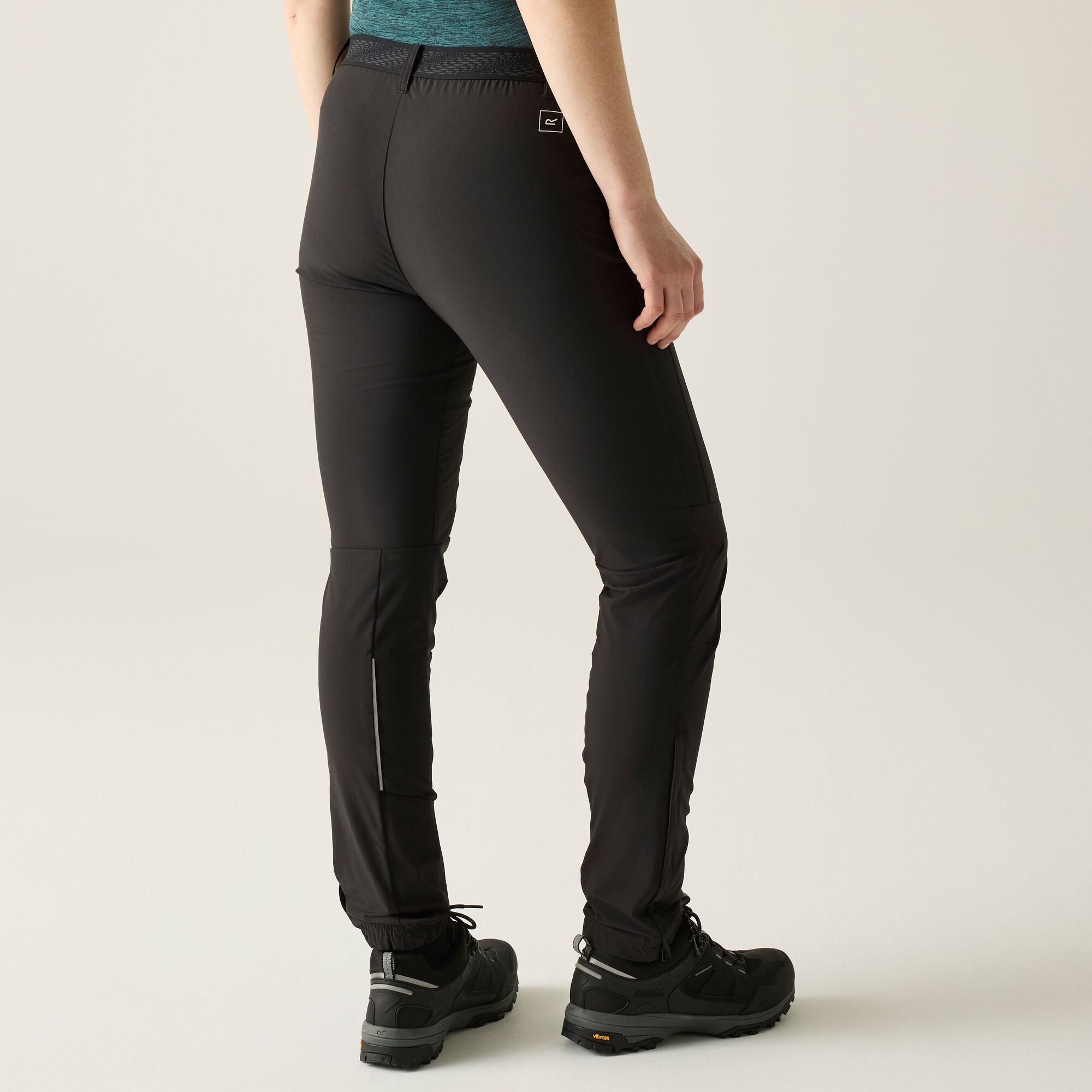 Regatta   Spodnie damskie trekkingowe Mountain III Czarny