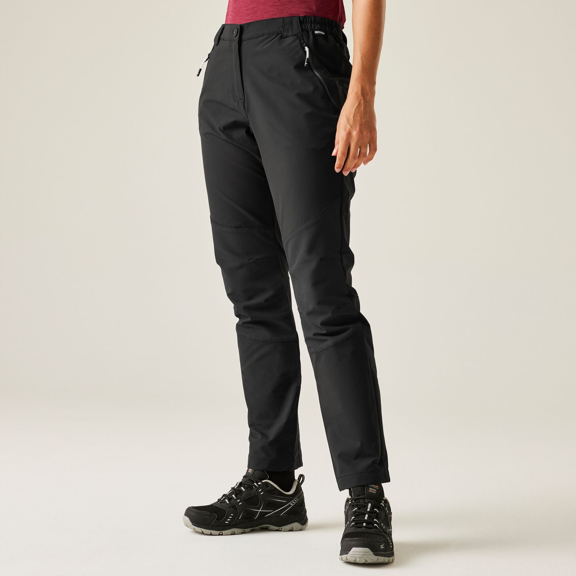 Regatta Spodnie damskie trekkingowe ze streczem Questra V Czarny