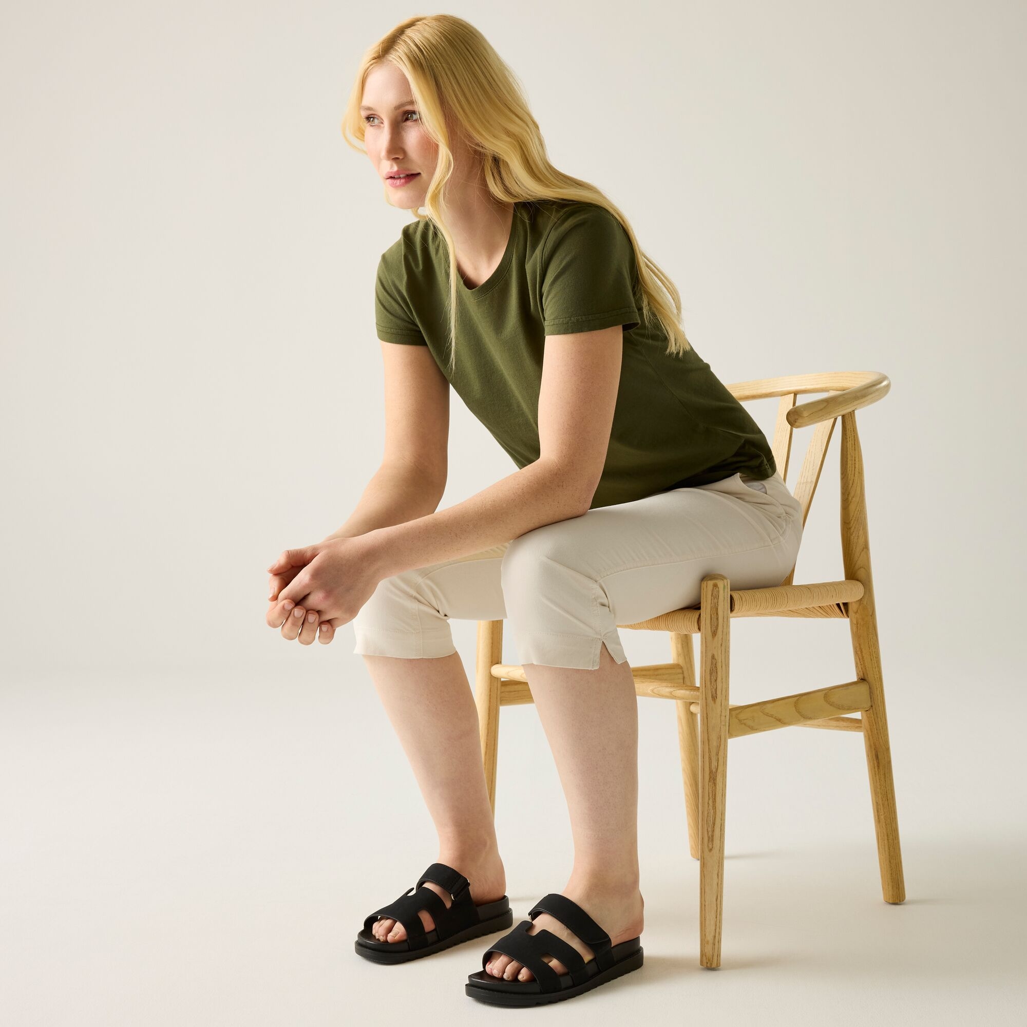 Regatta   Spodnie damskie capri Bayletta Biały