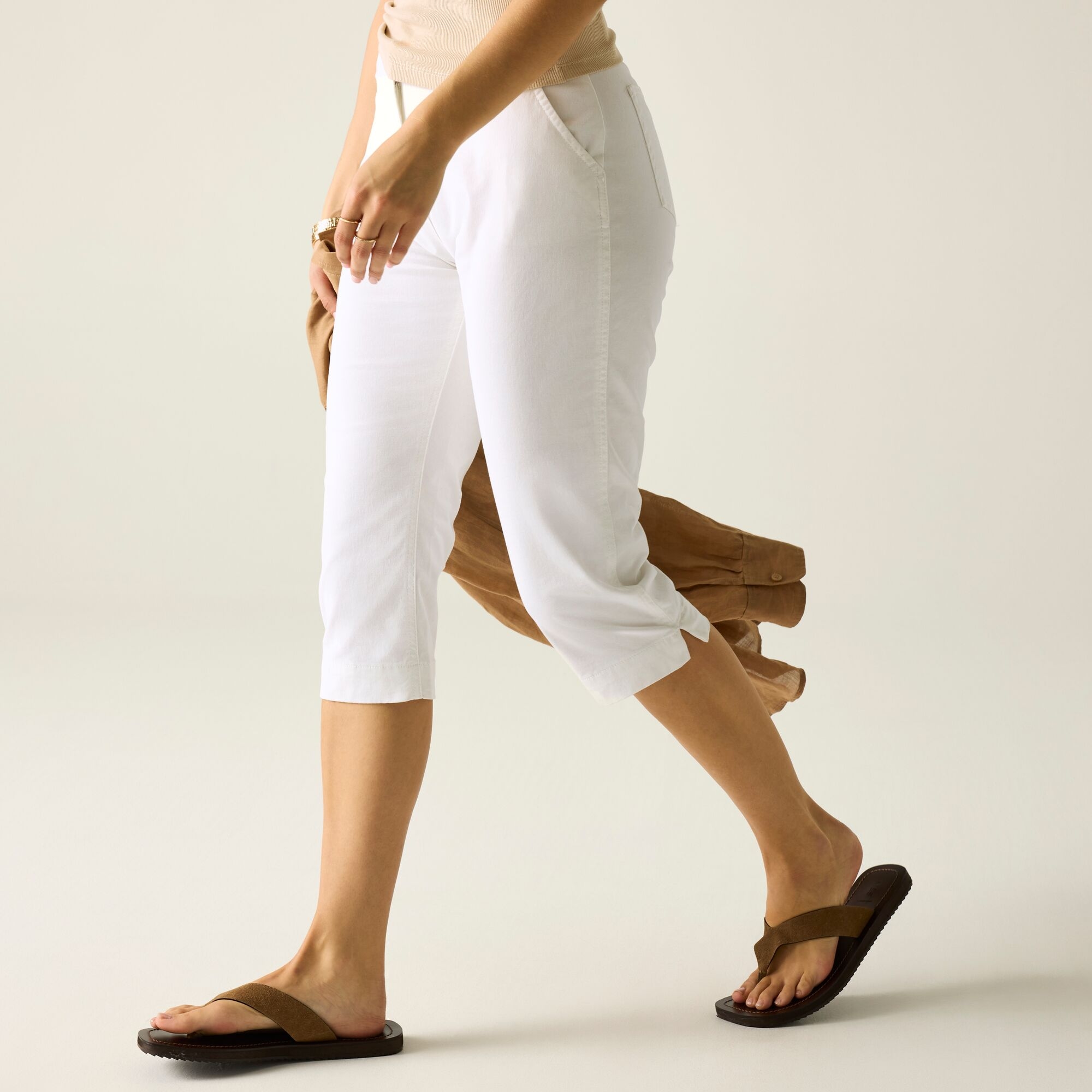 Regatta   Spodnie damskie capri Bayletta Biały