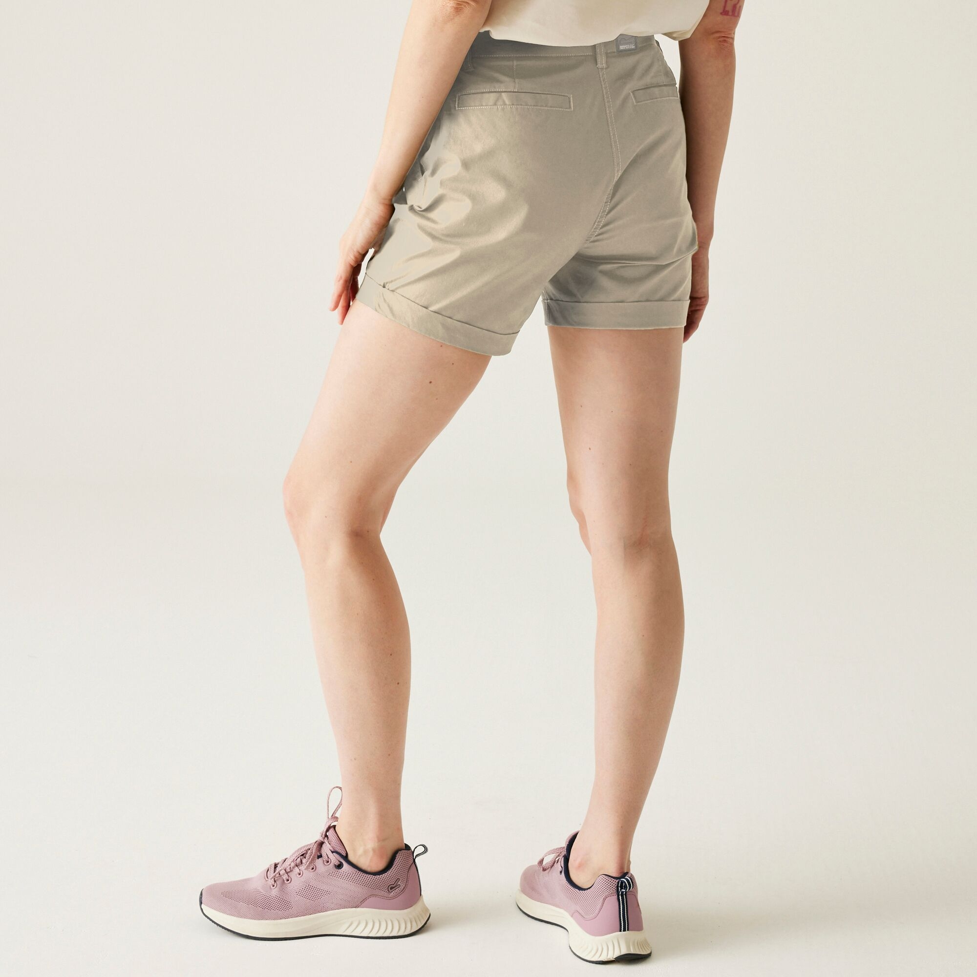 Regatta   Spodenki damskie casual Xanthi Biały