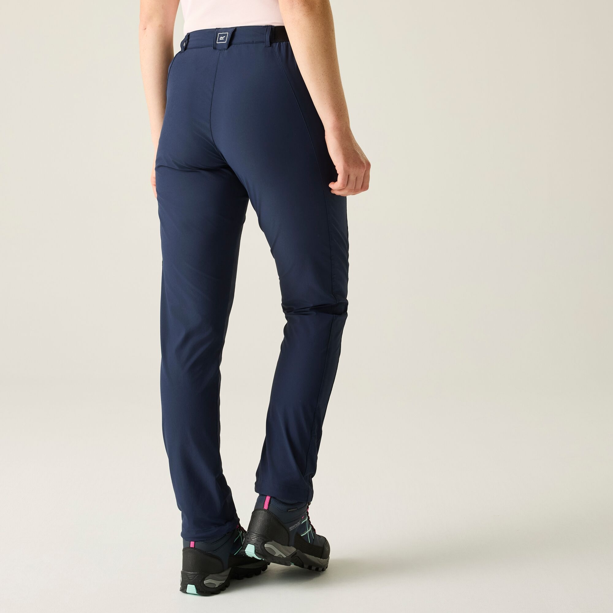 Regatta   Spodnie damskie Travel Light II Packaway przeciw insektom Niebieski