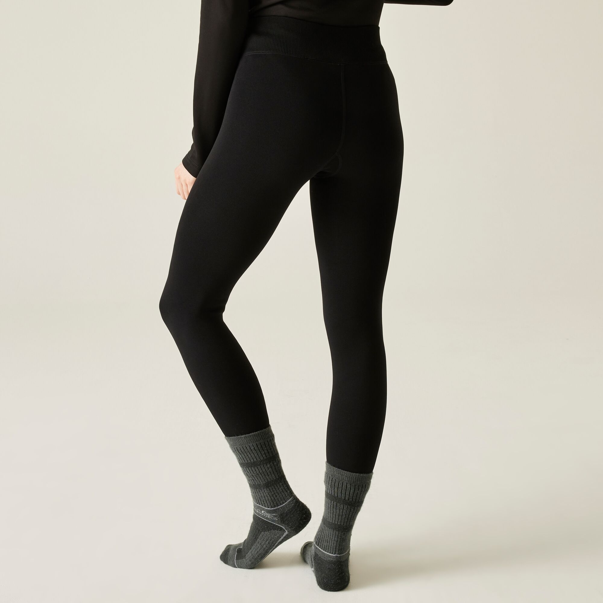 Regatta Legginsy damskie ocieplane Thermal Stretch Czarny