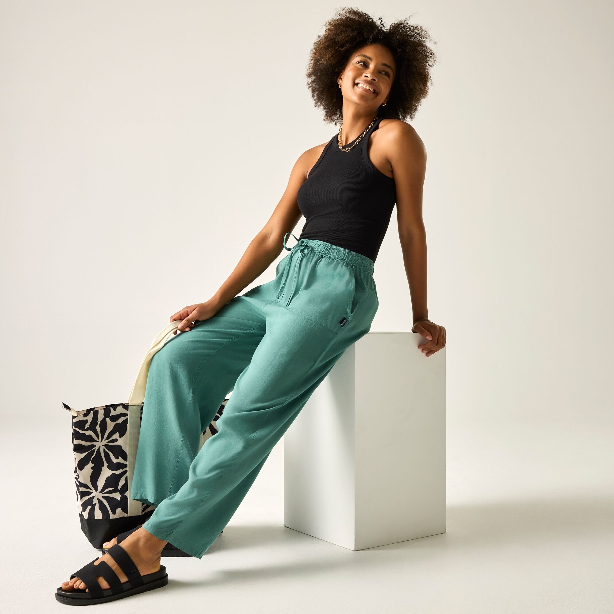 Regatta Spodnie damskie casual Elbrie Zielony