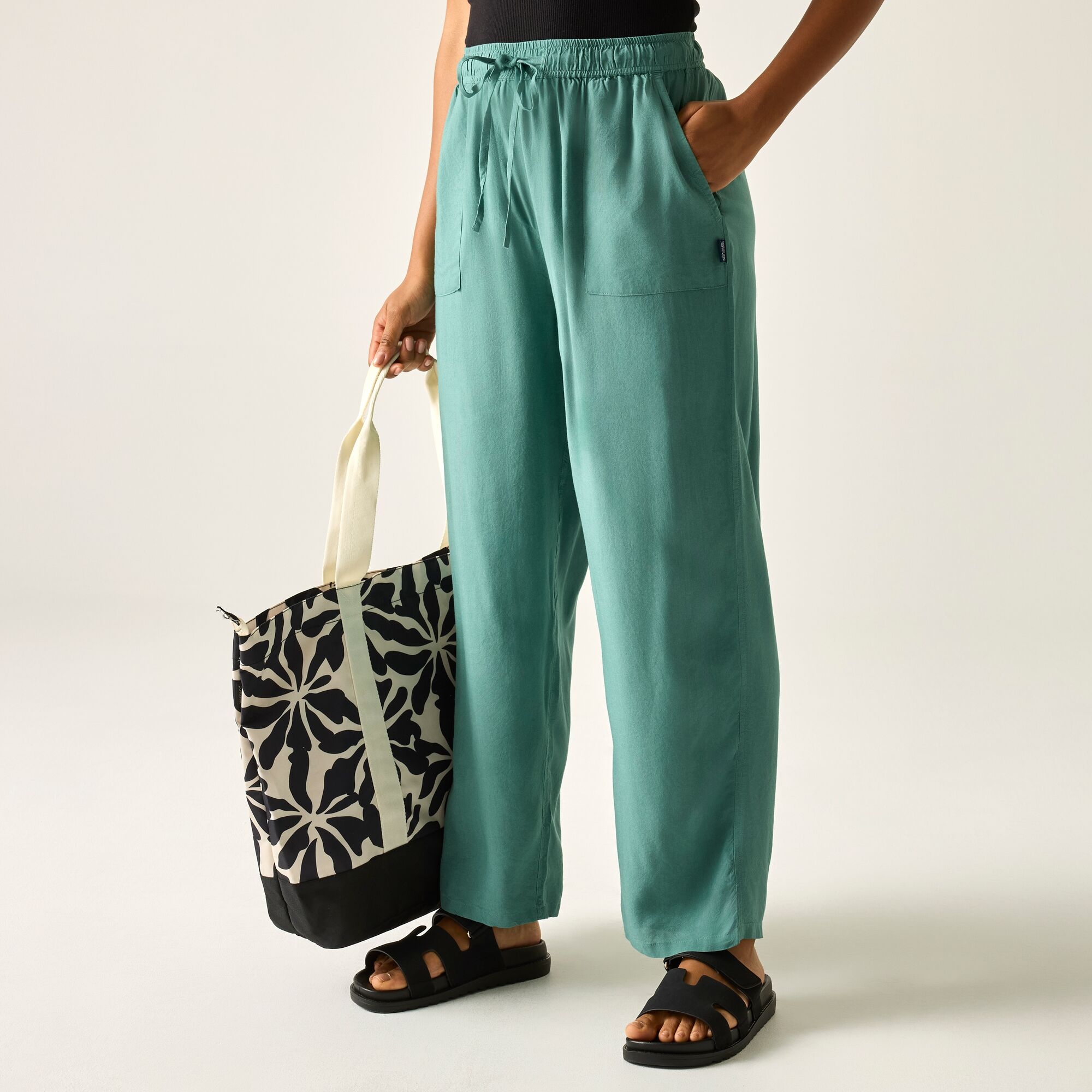 Regatta Spodnie damskie casual Elbrie Zielony