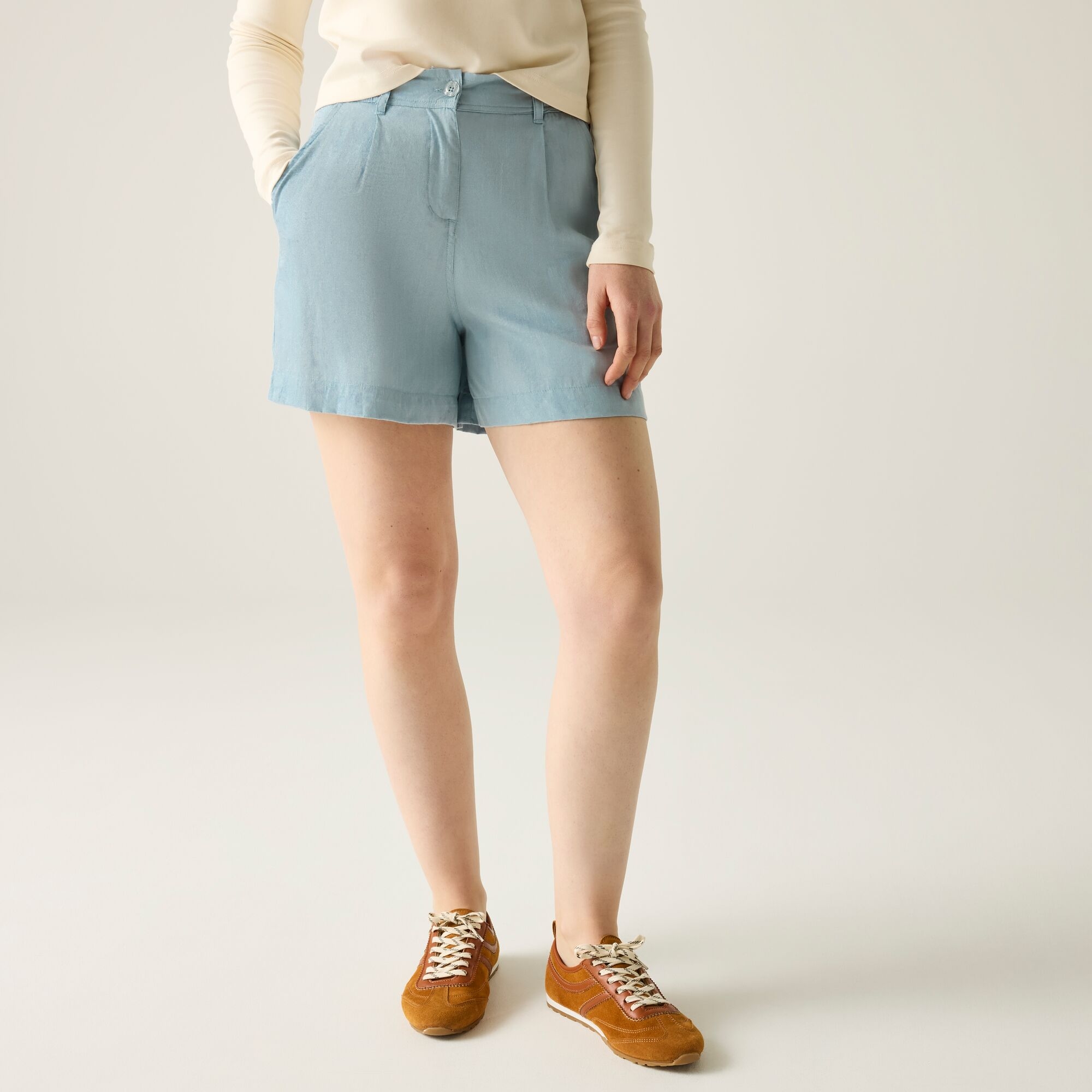 Regatta   Spodenki damskie casual Sabelle Niebieski