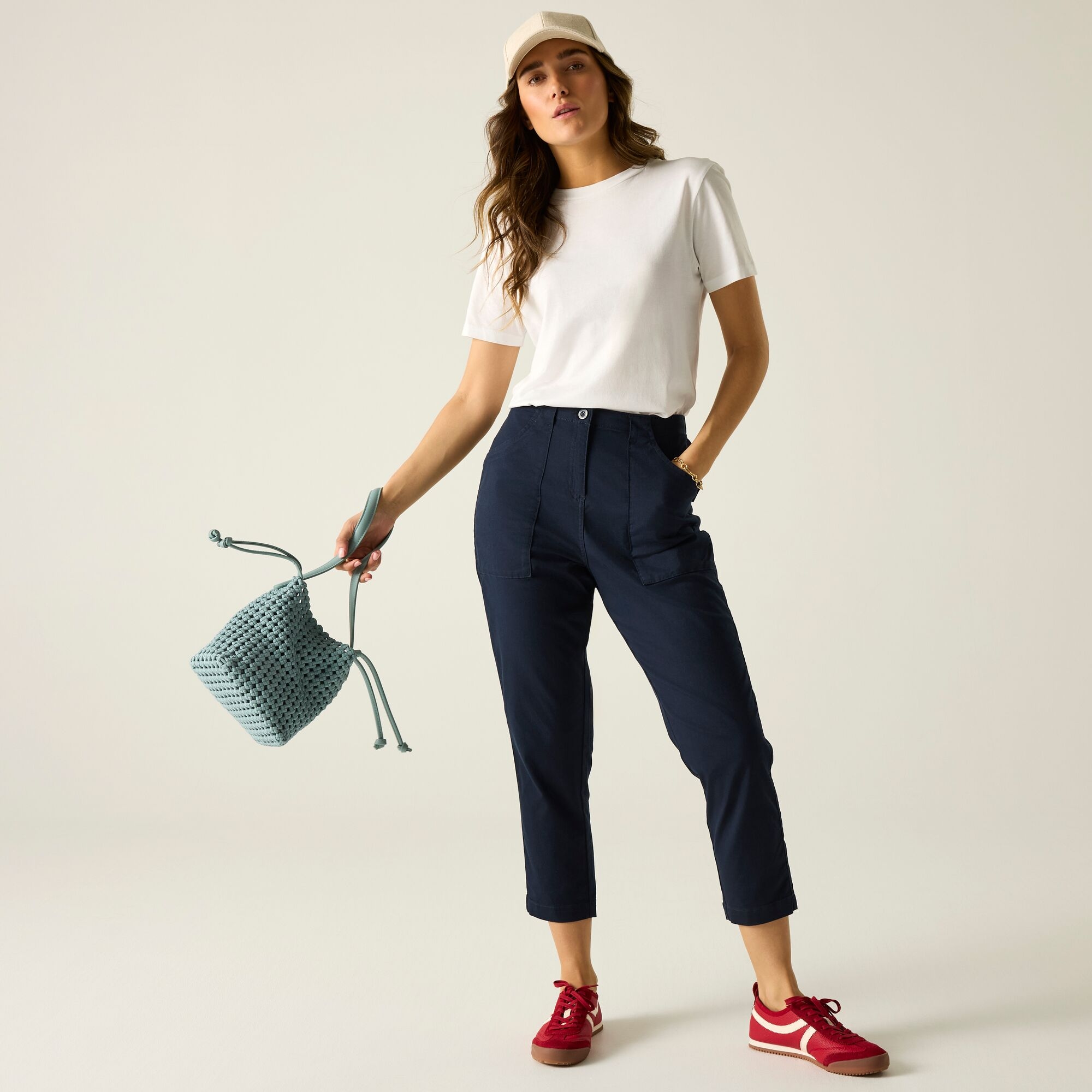 Regatta Spodnie damskie capri Shorebella Niebieski