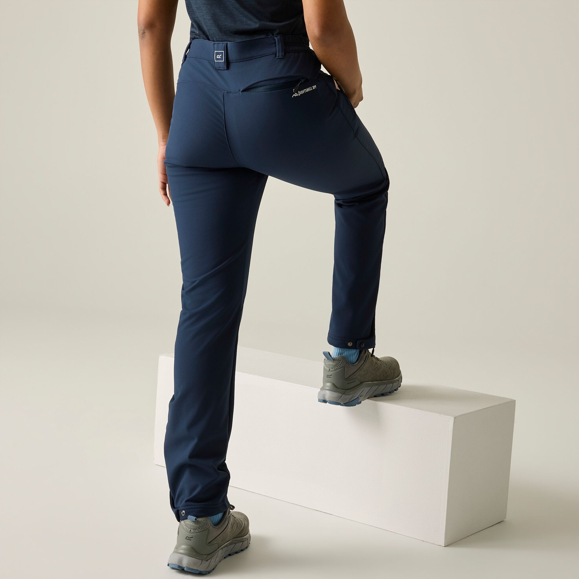 Regatta   Spodnie trekkingowe damskie Geo Softshell II Niebieski