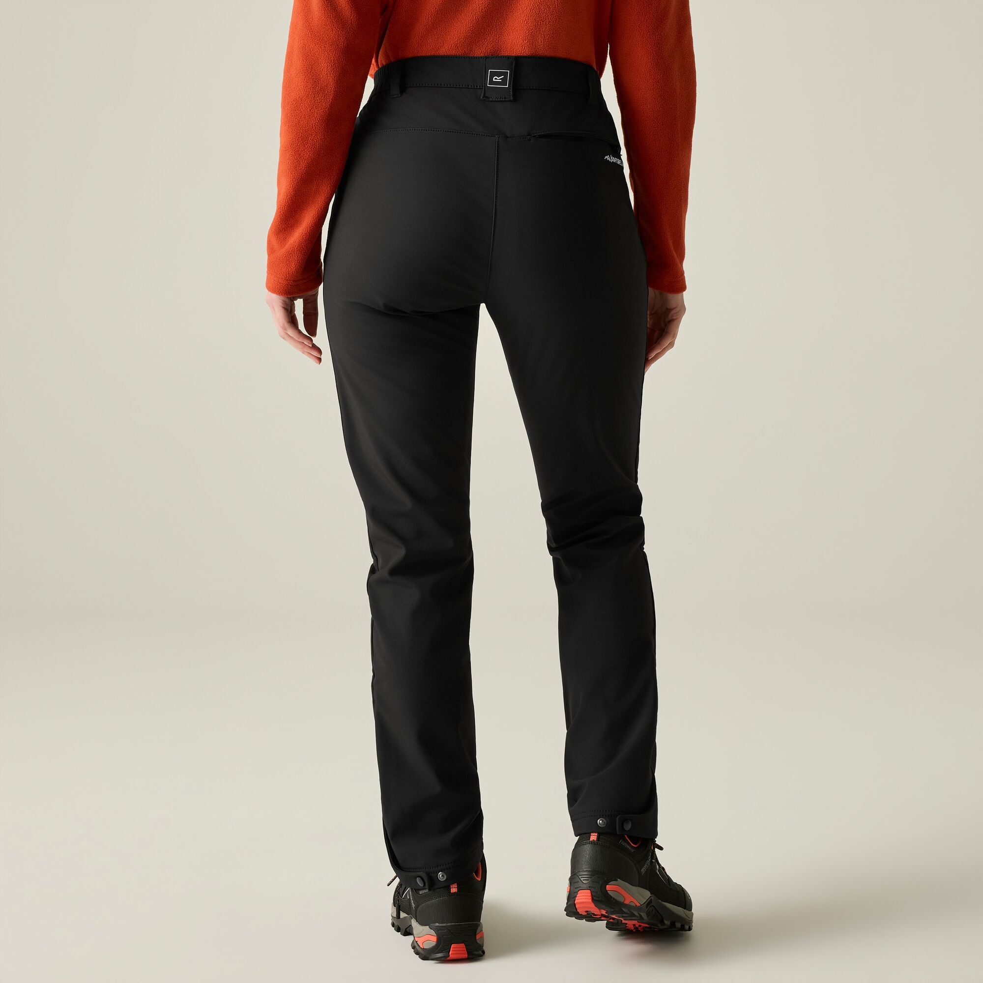 Regatta   Spodnie trekkingowe damskie Geo Softshell II Czarny