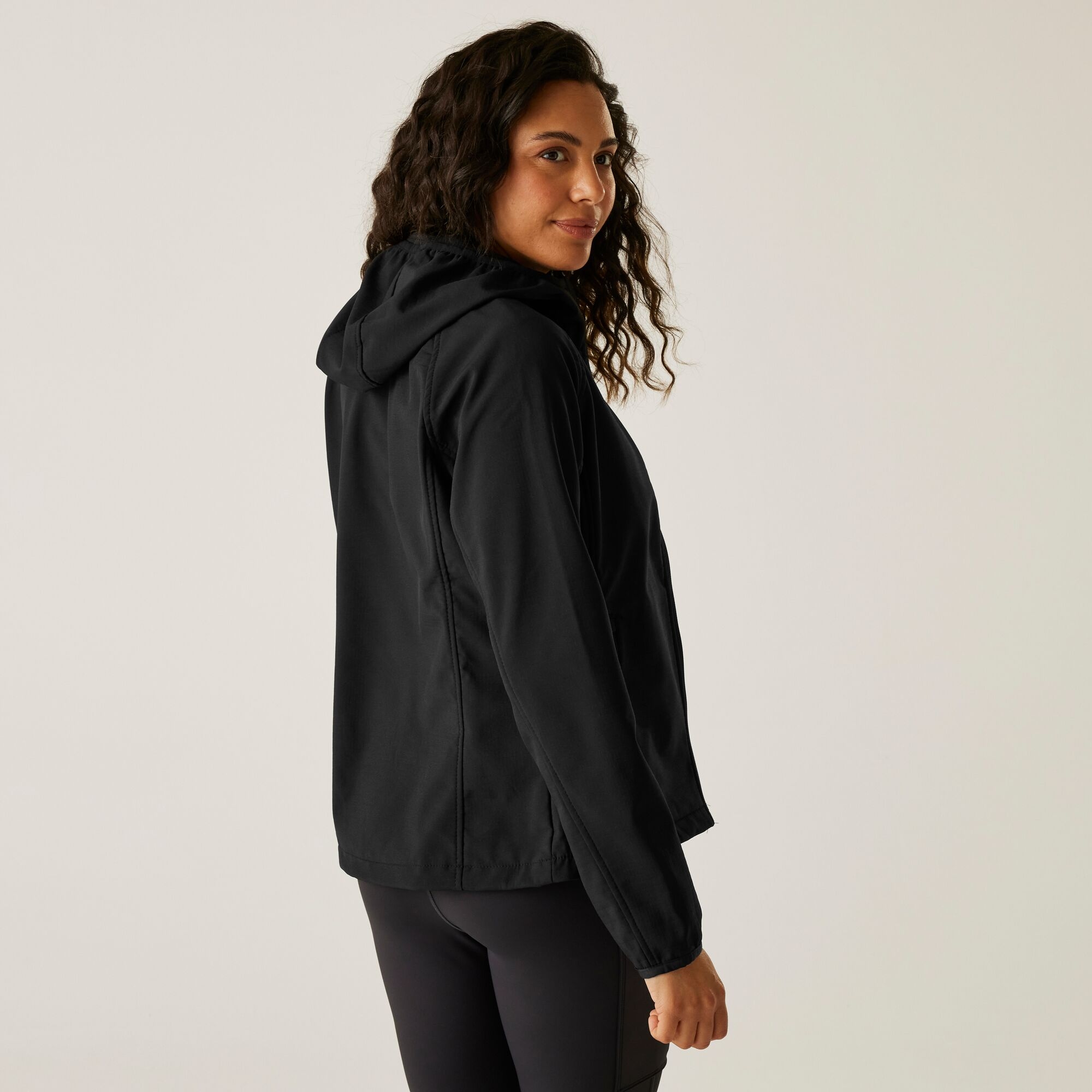 Kurtka damska softshell przeciwdeszczowy z kapturem Arec III Czarny