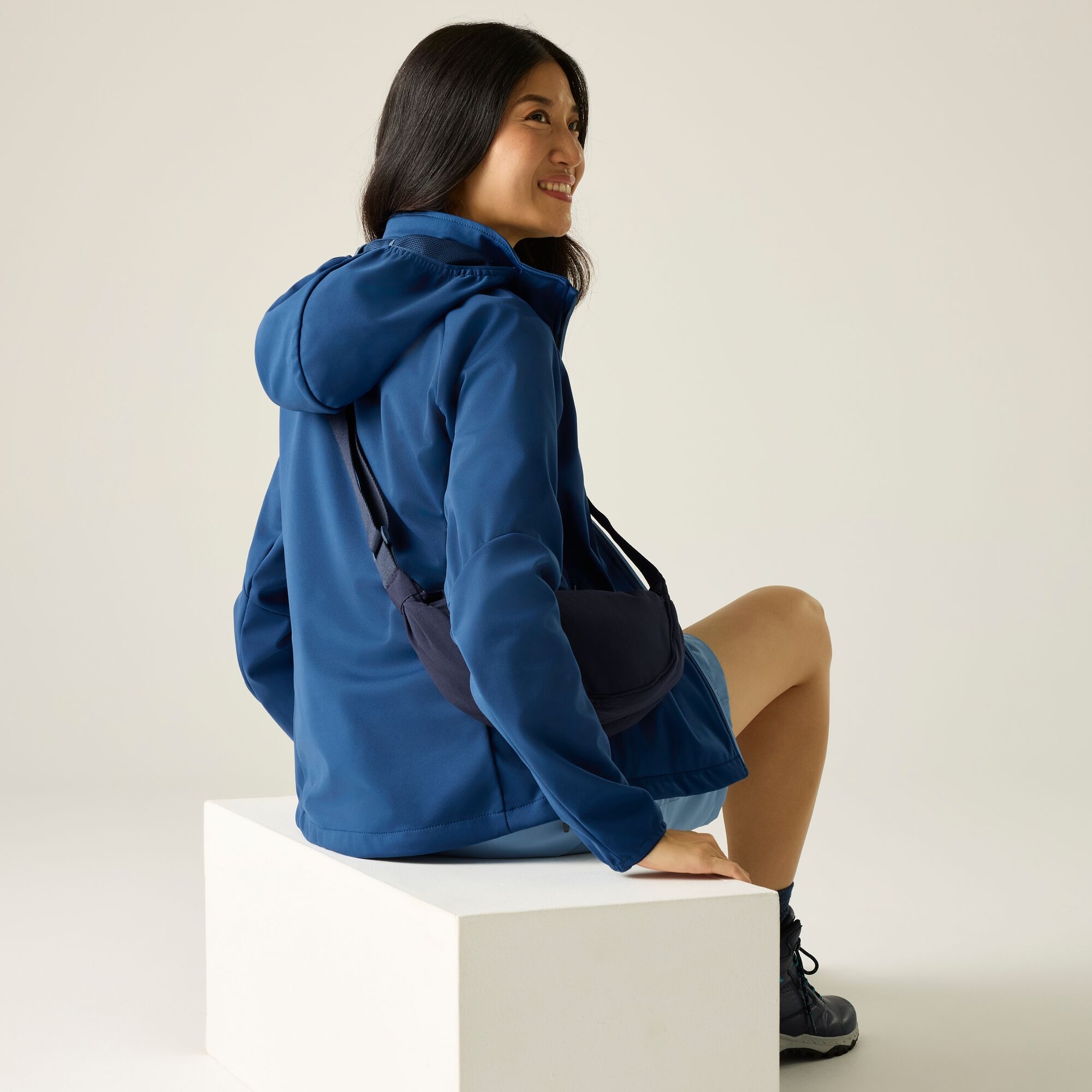 Regatta   Kurtka softshell damska przeciwdeszczowa Bourda Niebieski