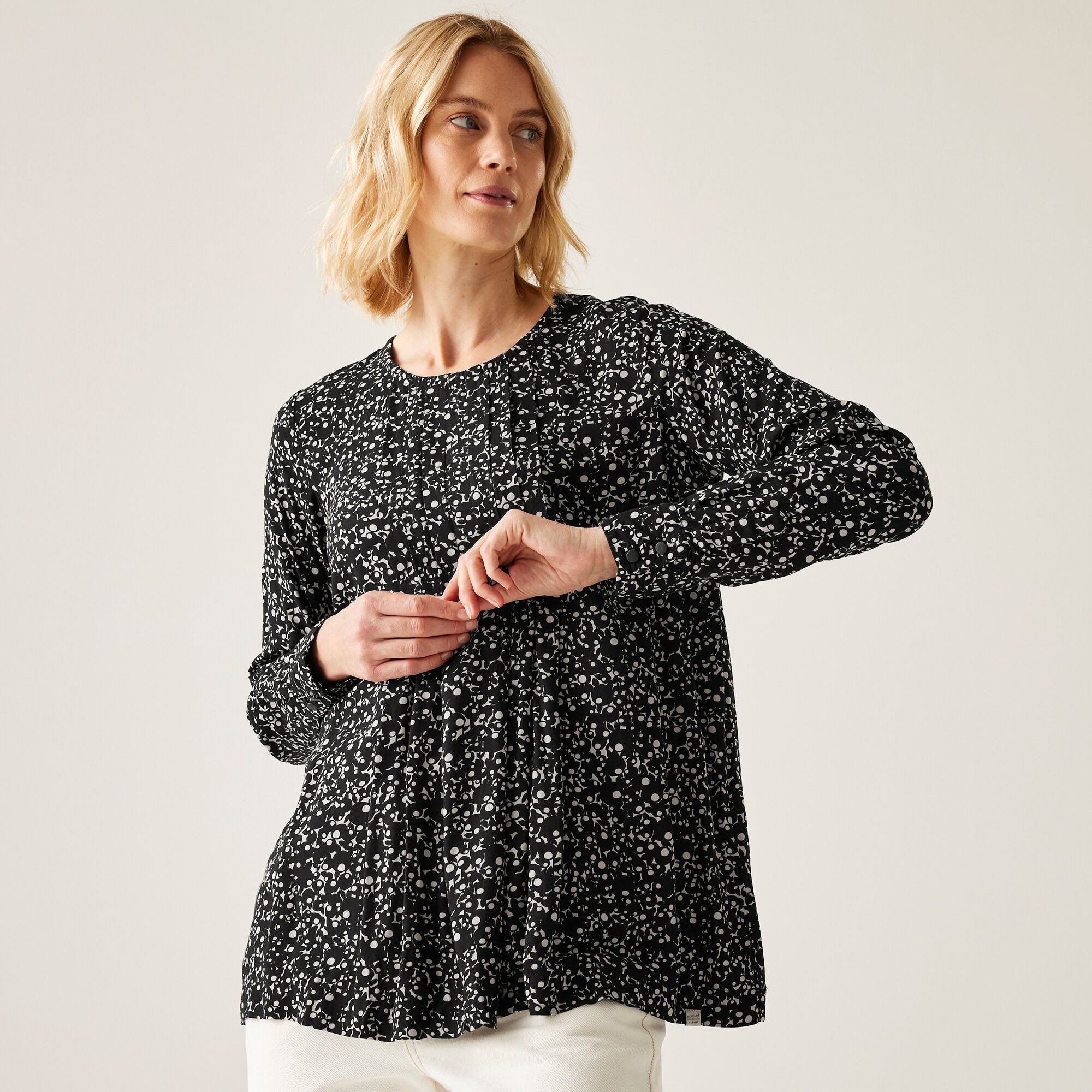 Regatta Orla Kiely Long Sleeve Top Size: 8 Women's Black