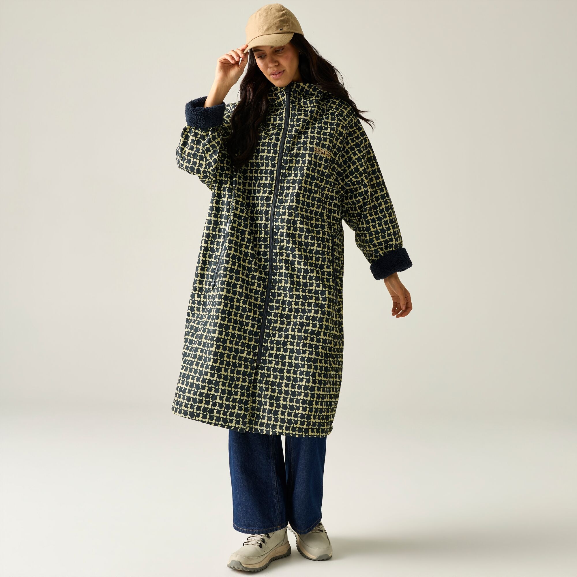 Regatta   Orla Kiely Płaszcz do przebierania damski wodoodporny Changing Robe Niebieski
