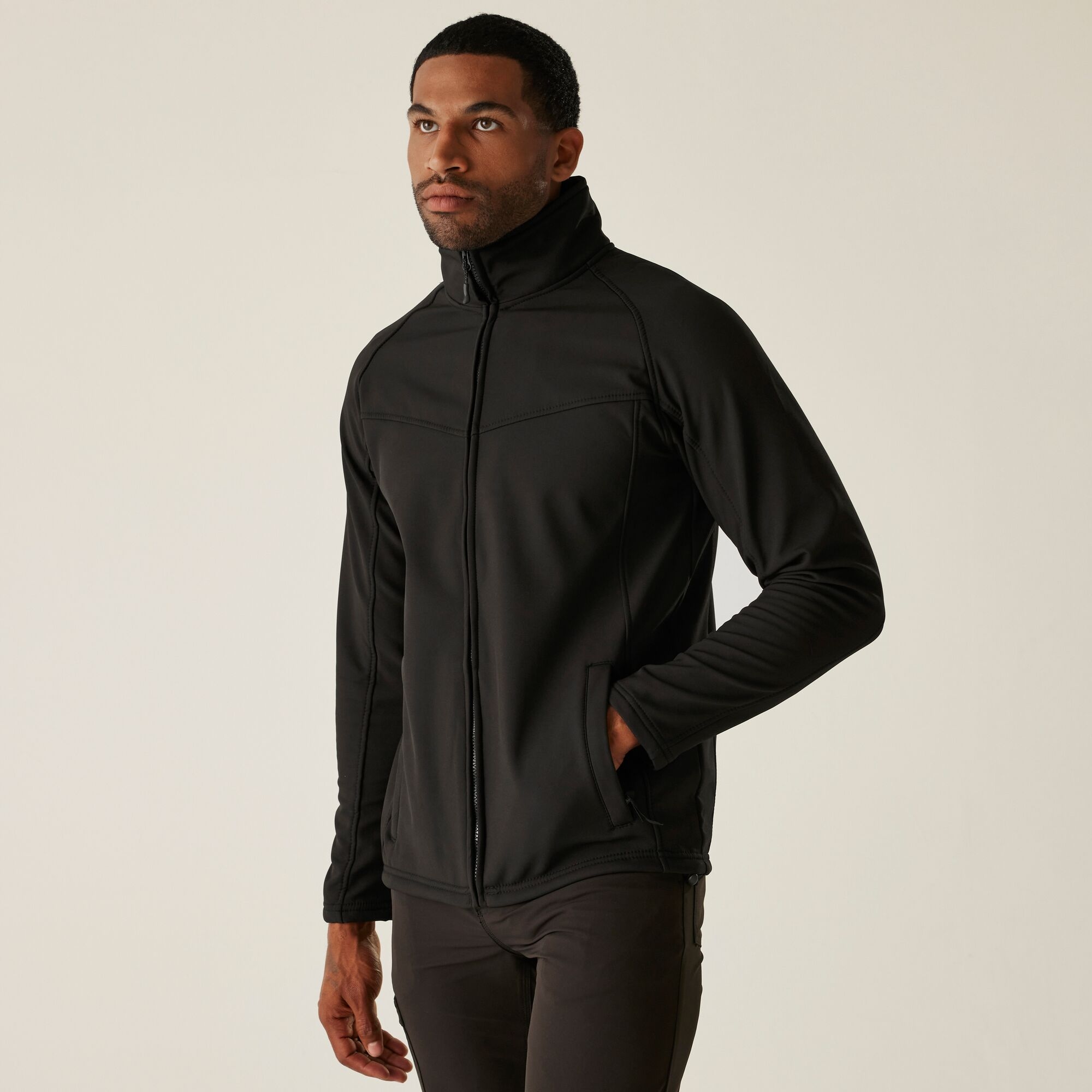 Regatta Professional   Męski softshell Uproar Czarny