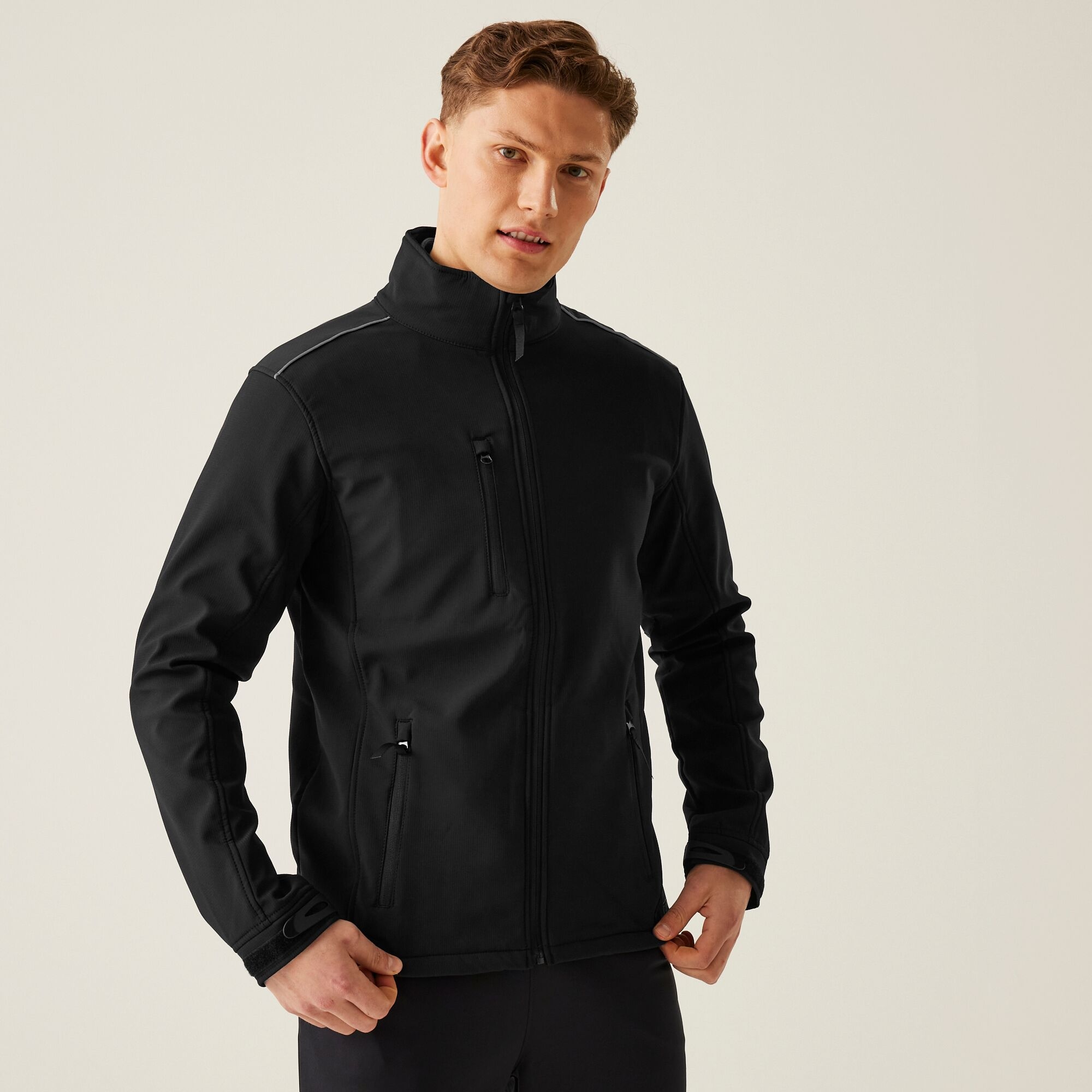 Regatta Professional Men's Sandstorm Softshell Jacket Black, Size: S