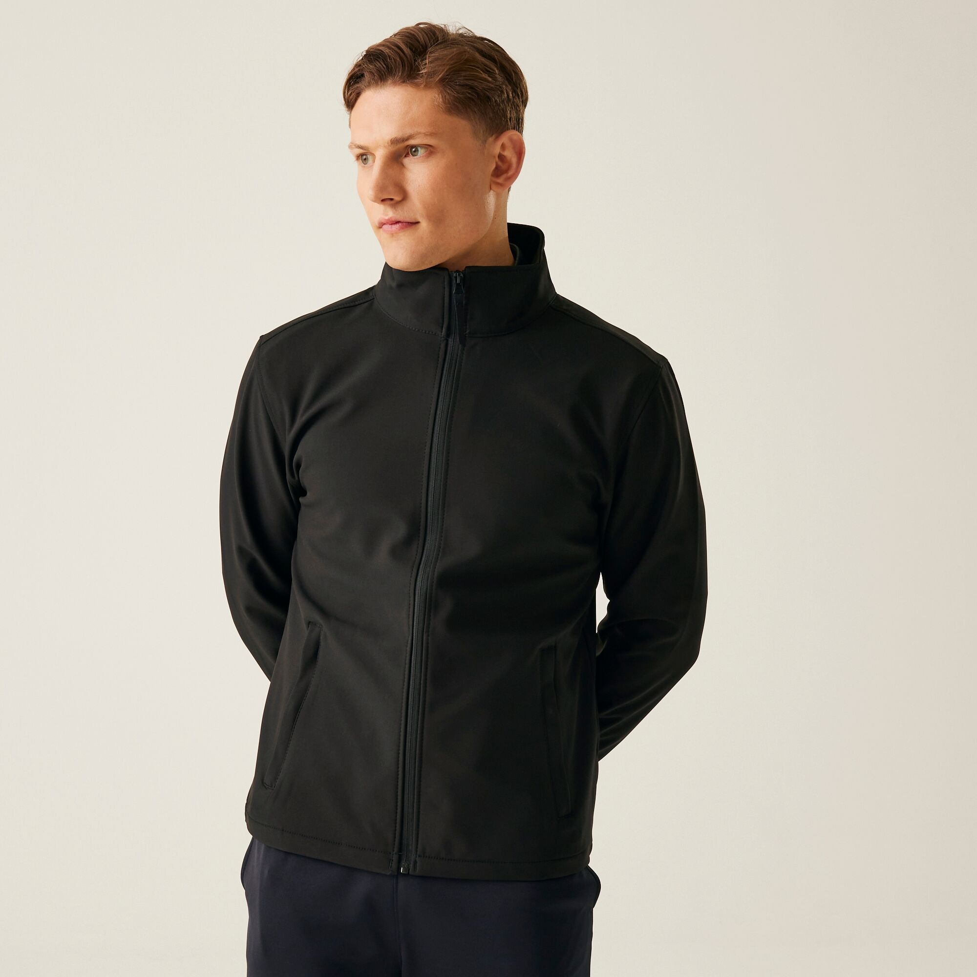 Regatta Professional   Męski softshell Classic Czarny