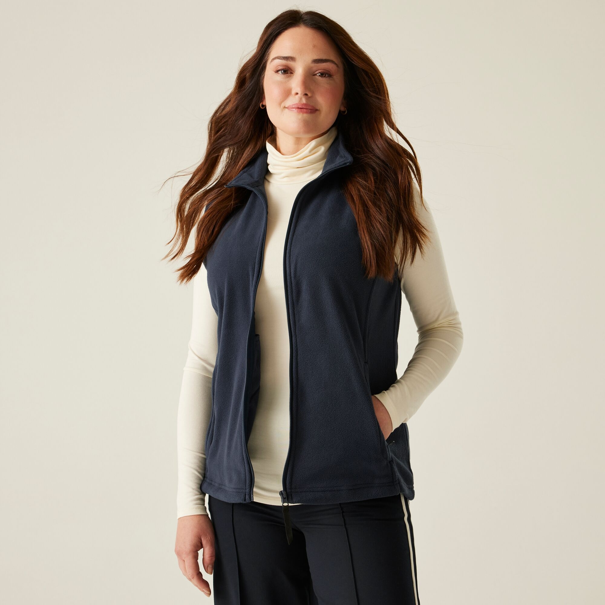 Regatta Women's Micro Fleece Bodywarmer in Mid Navy | Size: 20 - Image 1