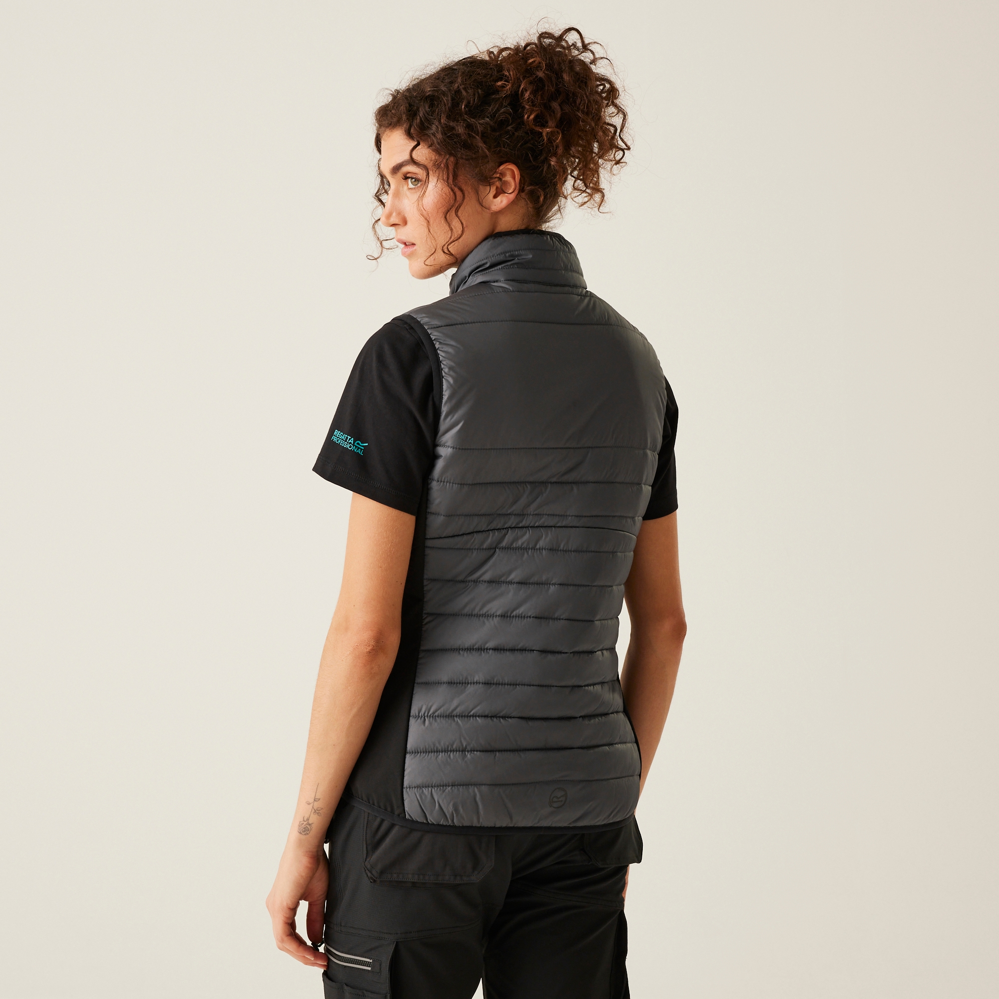 Regatta Women's Ada Hybrid Bodywarmer - Seal Grey Black - 8 - Image 5