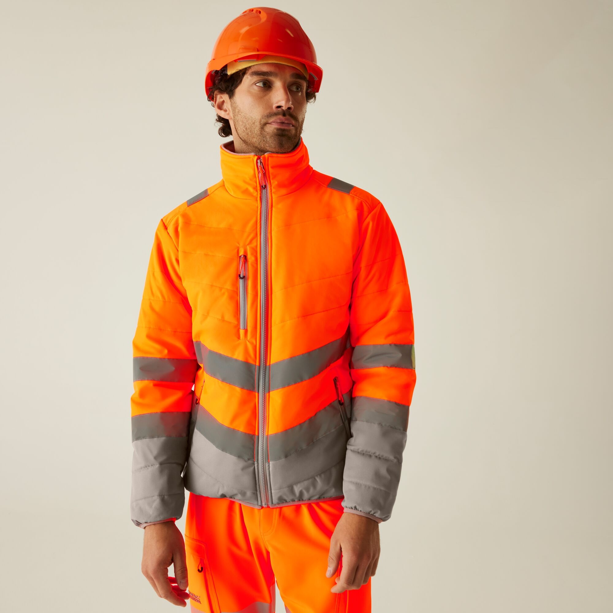 Regatta Men's Orange Hi-Vis 2-Tone Thermal Jacket in Size M, Sports Direct - Image 4