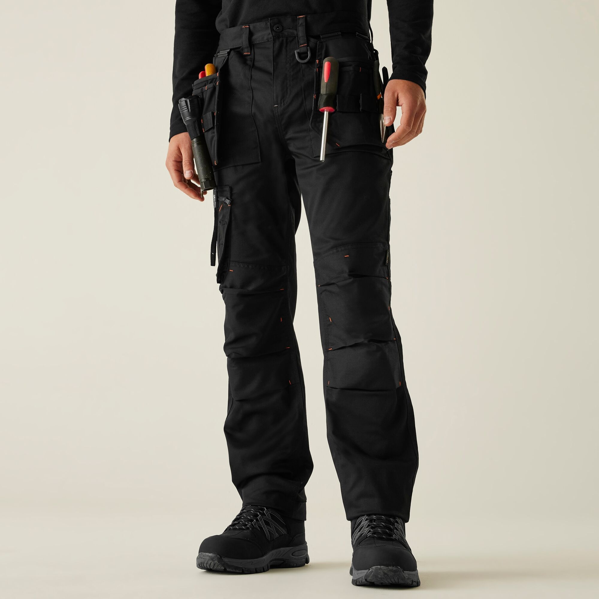 Regatta Professional Incursion Holster Work Trousers Size: 32 S Men's Black