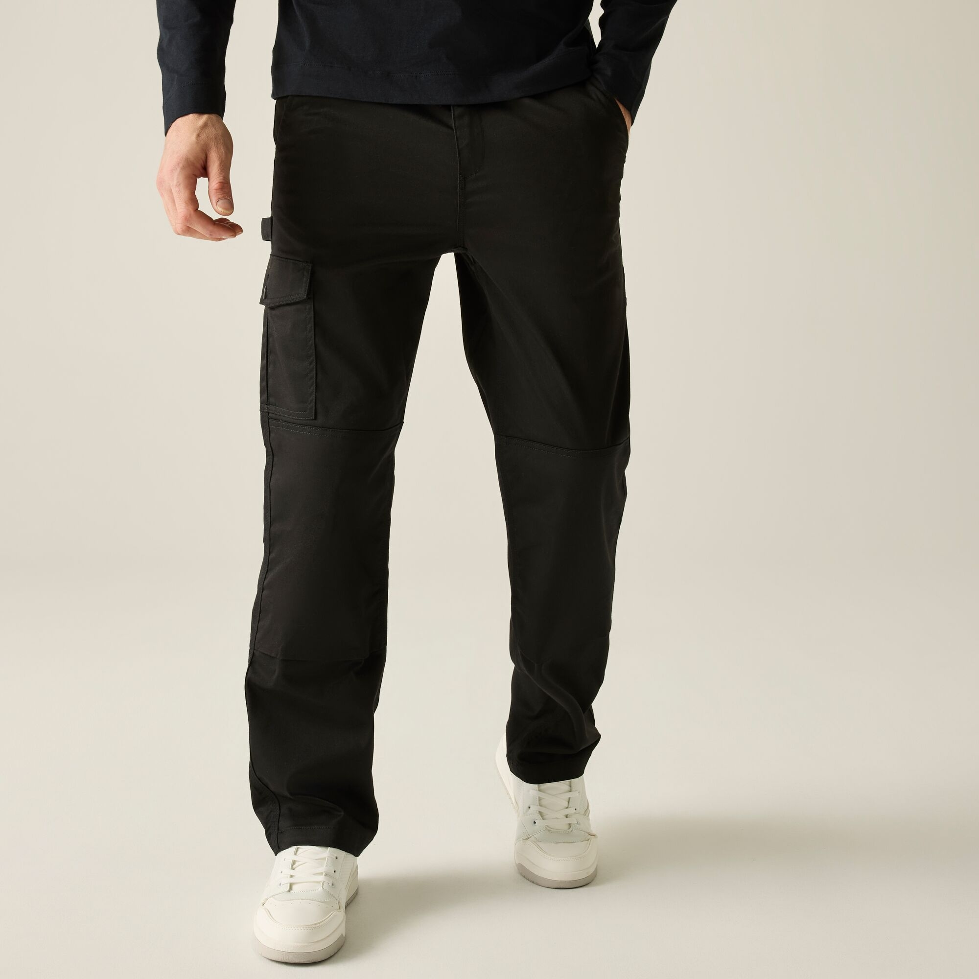 Regatta Professional Men's Cargo Work Trousers - Black Size 34 R