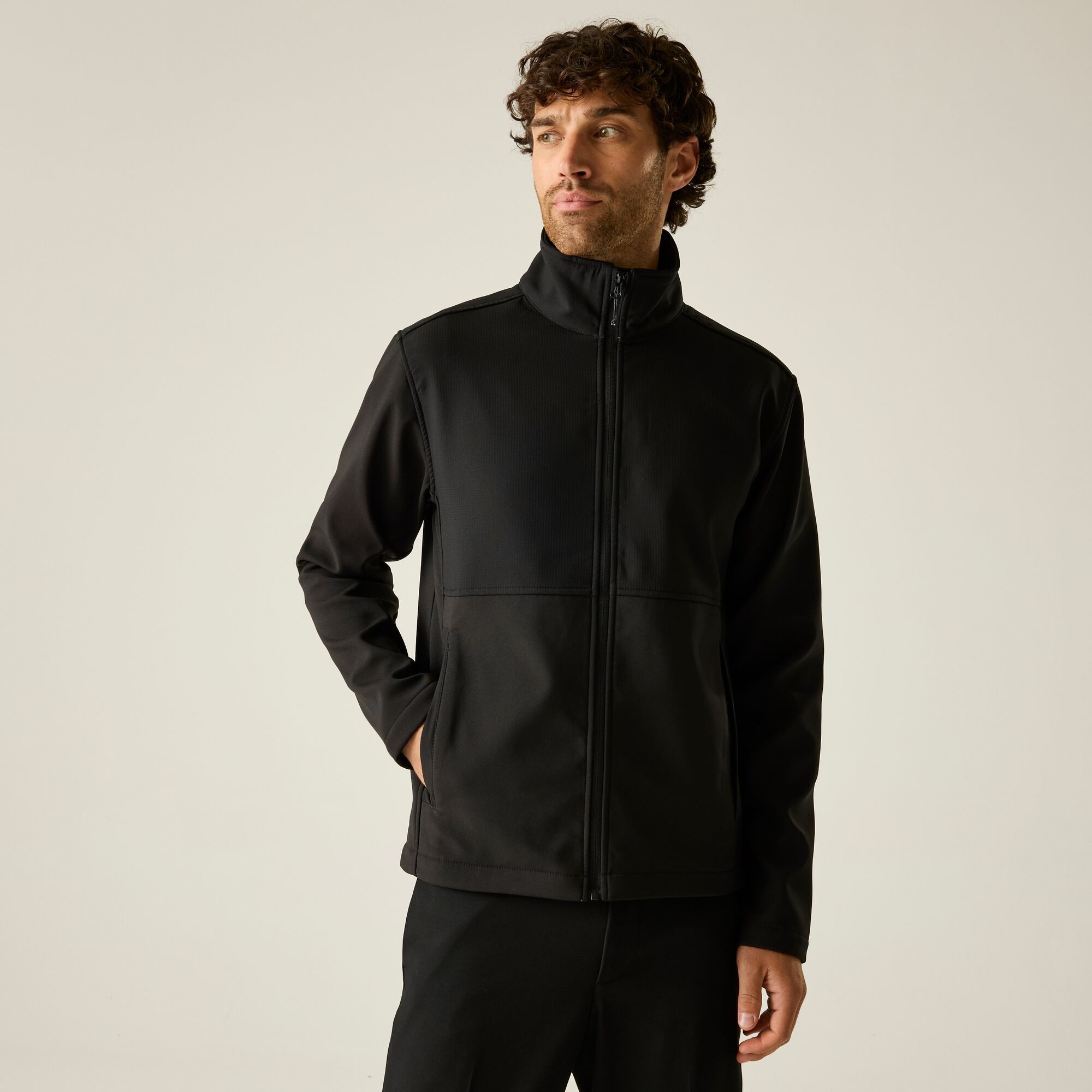 Regatta Professional Unisex Recycle.me Softshell Jacket Size: Xxl Men's Black