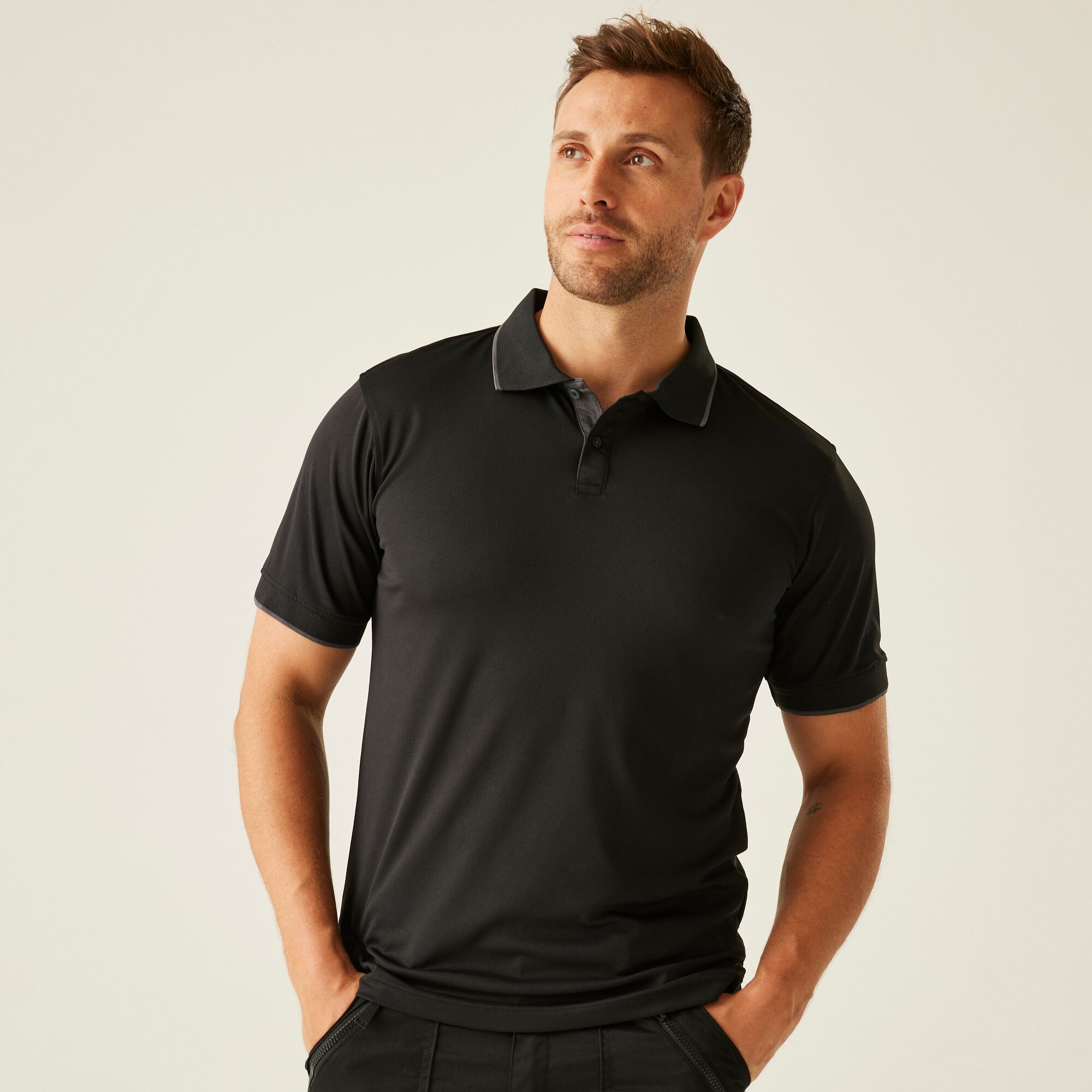 Regatta Professional Men's Navigate Short Sleeve Polo Shirt - Black Large