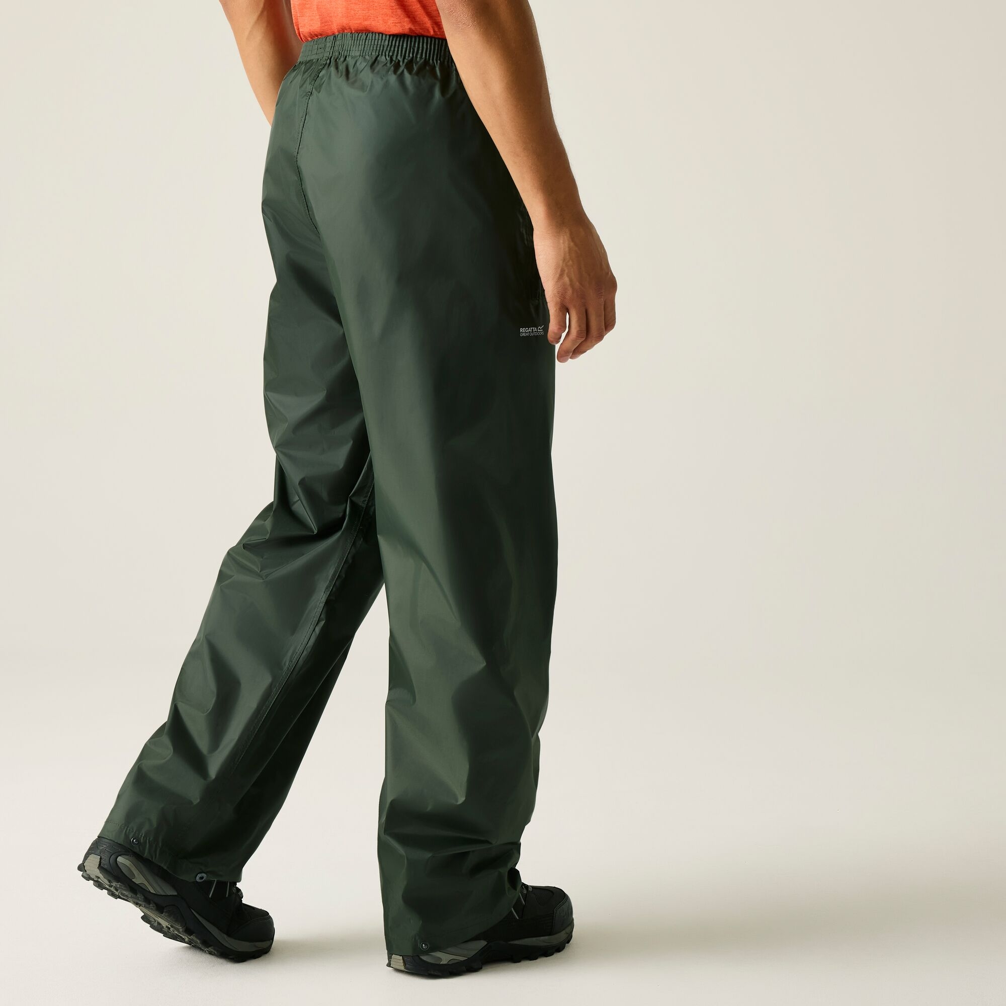 Regatta   Spodnie męskie wierzchnie wodoodporne Stormbreak Zielony