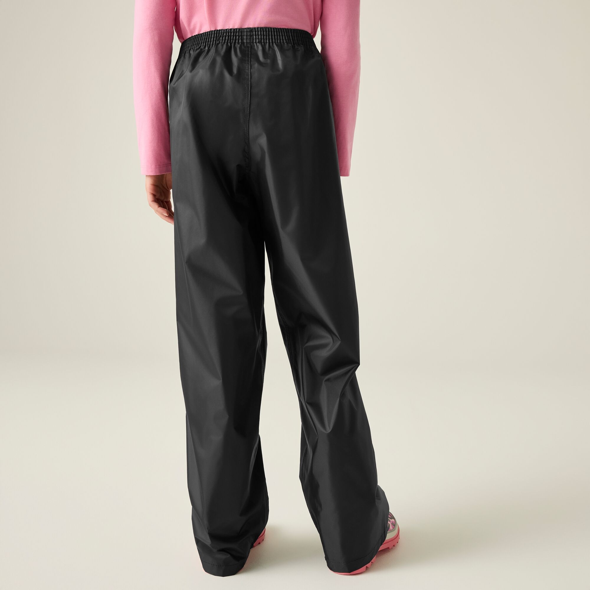 Regatta   Spodnie dziecięce ochronne wodoodporne Stormbreak Czarny